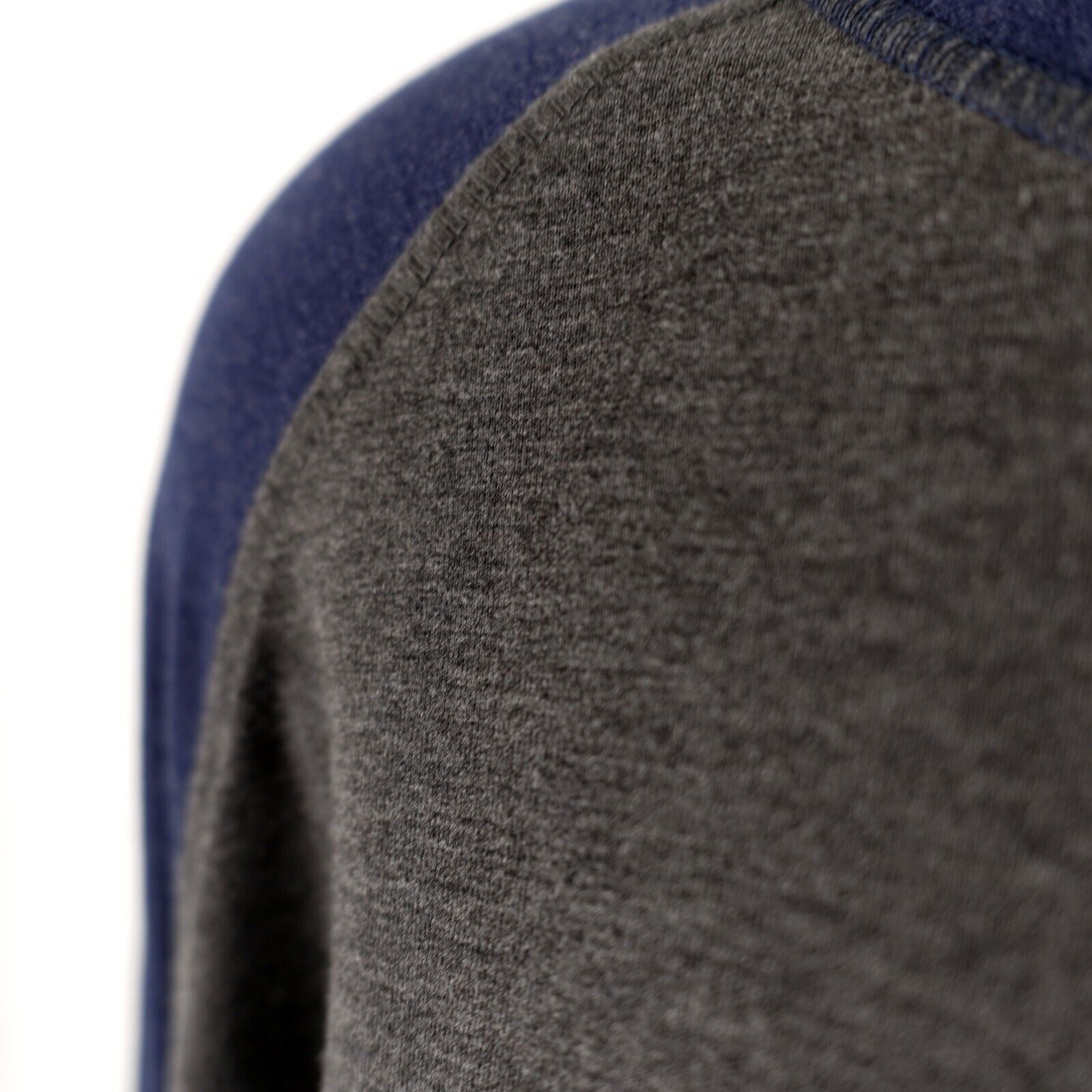 Orvis Orvis XXL Blue Gray Long Sleeve Crew Neck Sweater Tee Polyes Size US XXL / EU 58 / 5 - 4 Thumbnail