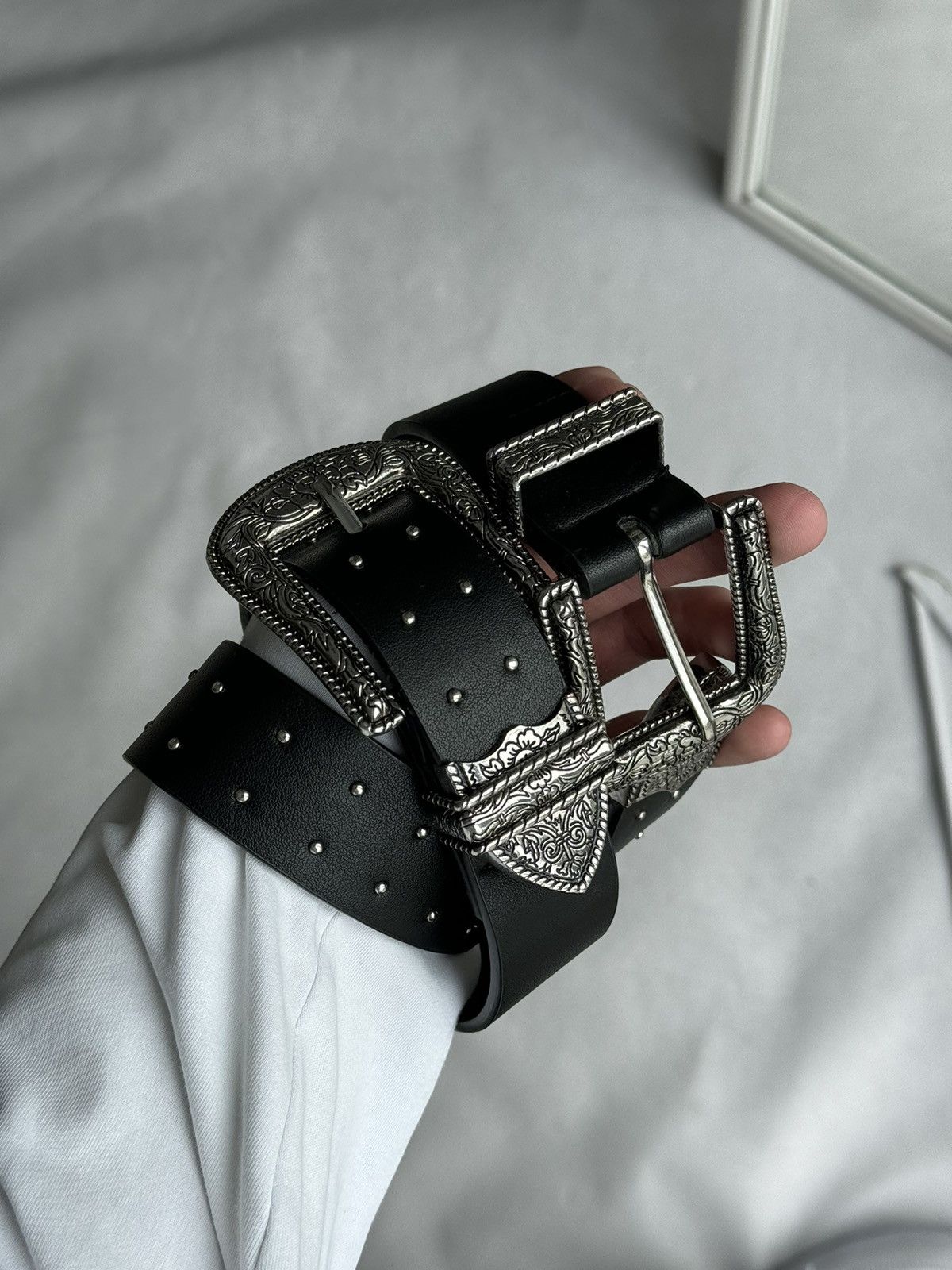 Japanese Brand Vintage Belts Y2K Rhinestones Punk leather belt Japanese Size ONE SIZE - 3 Thumbnail