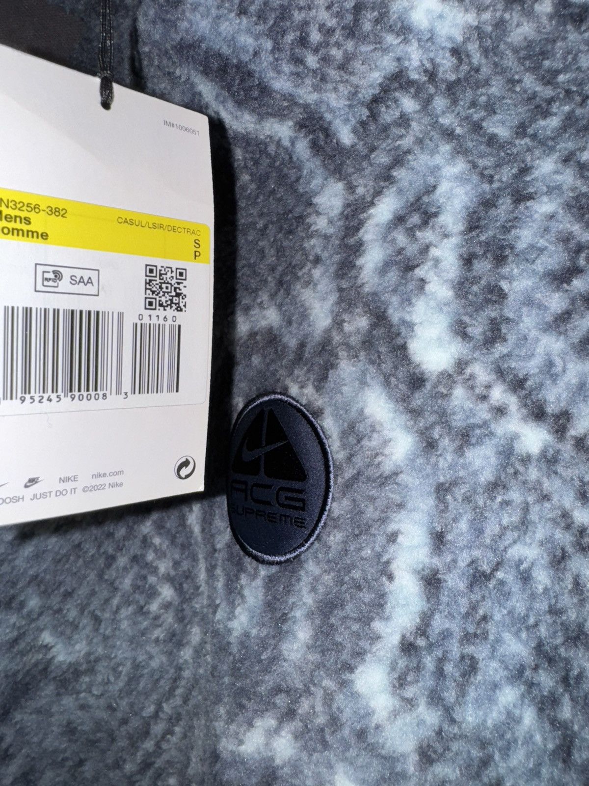 Nike ACG × Supreme Nike ACG Supreme Fleece Pullover Snakeskin Pattern Size US S / EU 44-46 / 1 - 5 Thumbnail