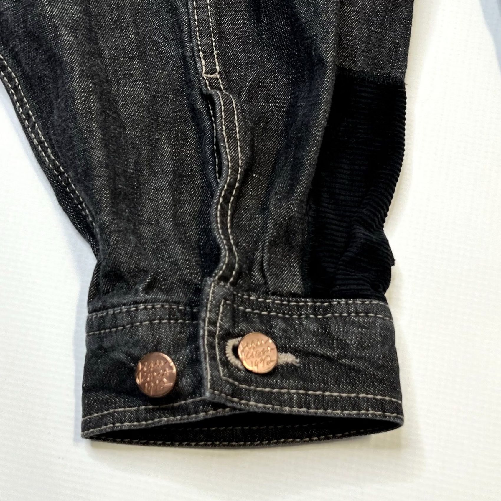 Fubu VINTAGE FUBU Jeans Denim Jacket Mens 2XL Black Hip Hop Oversized Retro Jacket Size US 39 - 5 Thumbnail