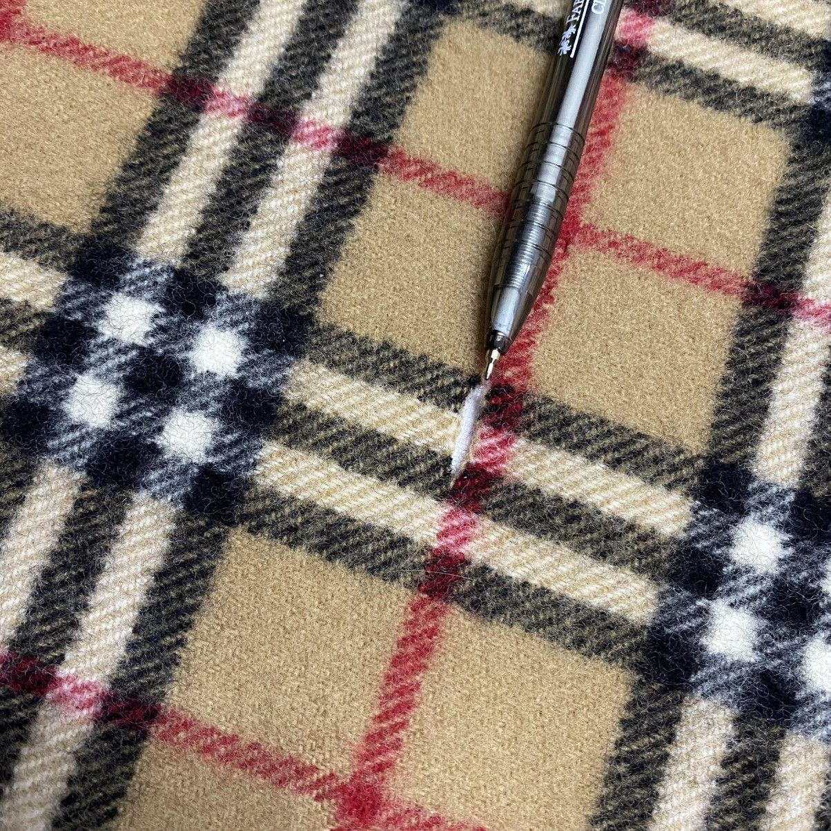 Burberry BURBERRYS SCARF MUFFLER BUR030 Size ONE SIZE - 6 Thumbnail