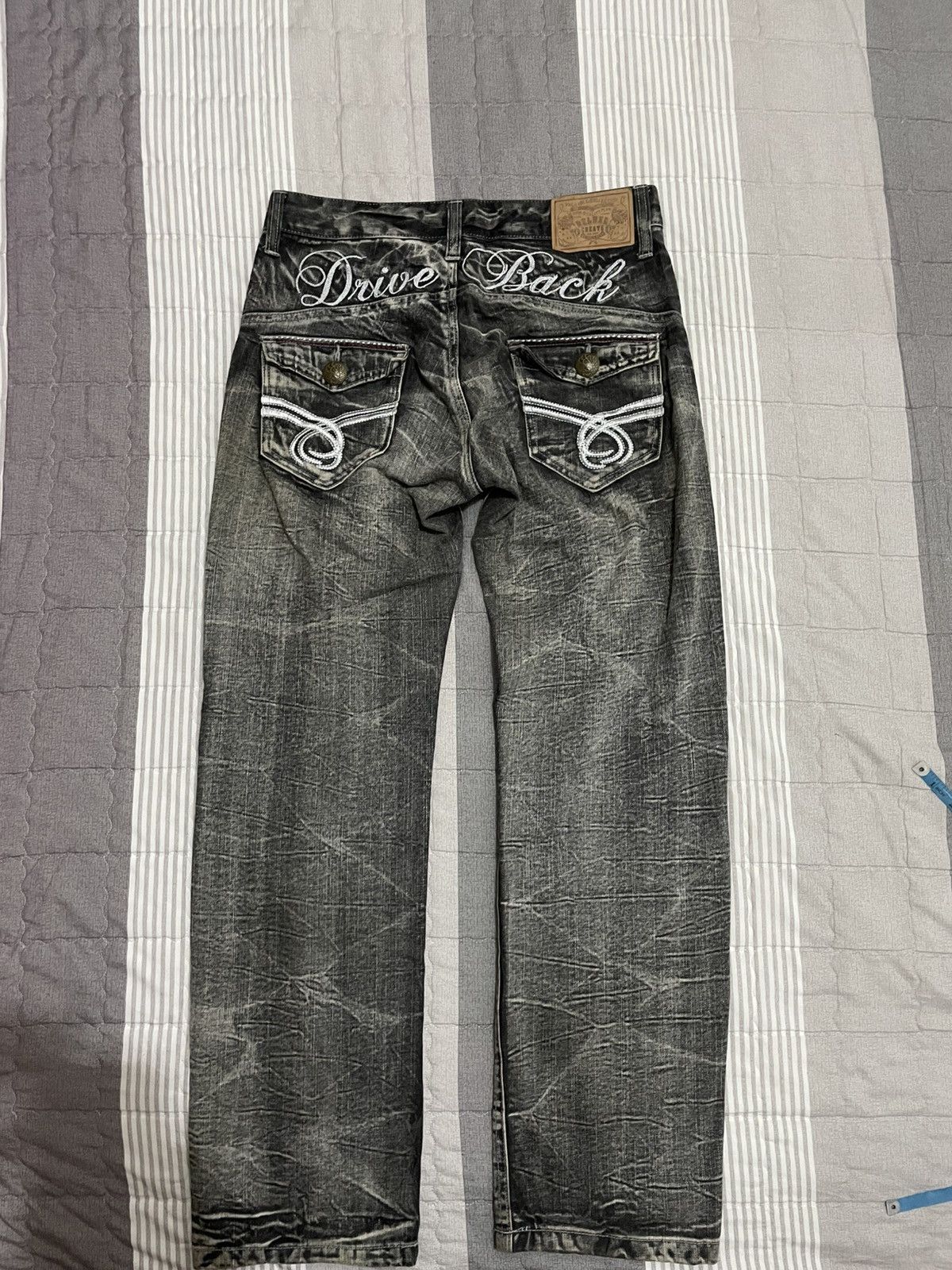Japanese Brand Y2K Creation fadding denim y2k Size US 32 / EU 48 - 1 Thumbnail