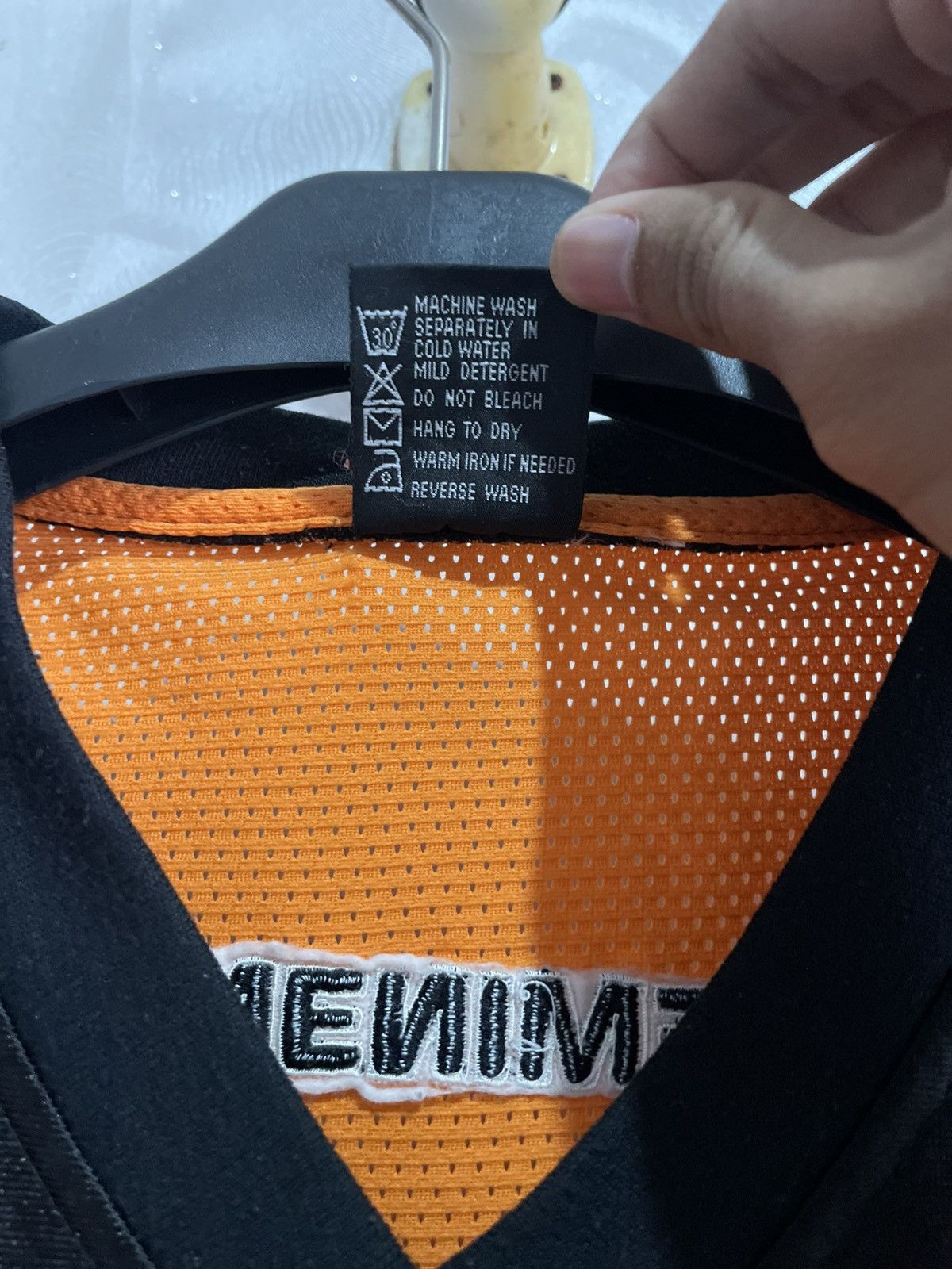 Eminem Vintage Eminem Basketball Jersey Size US L / EU 52-54 / 3 - 4 Thumbnail