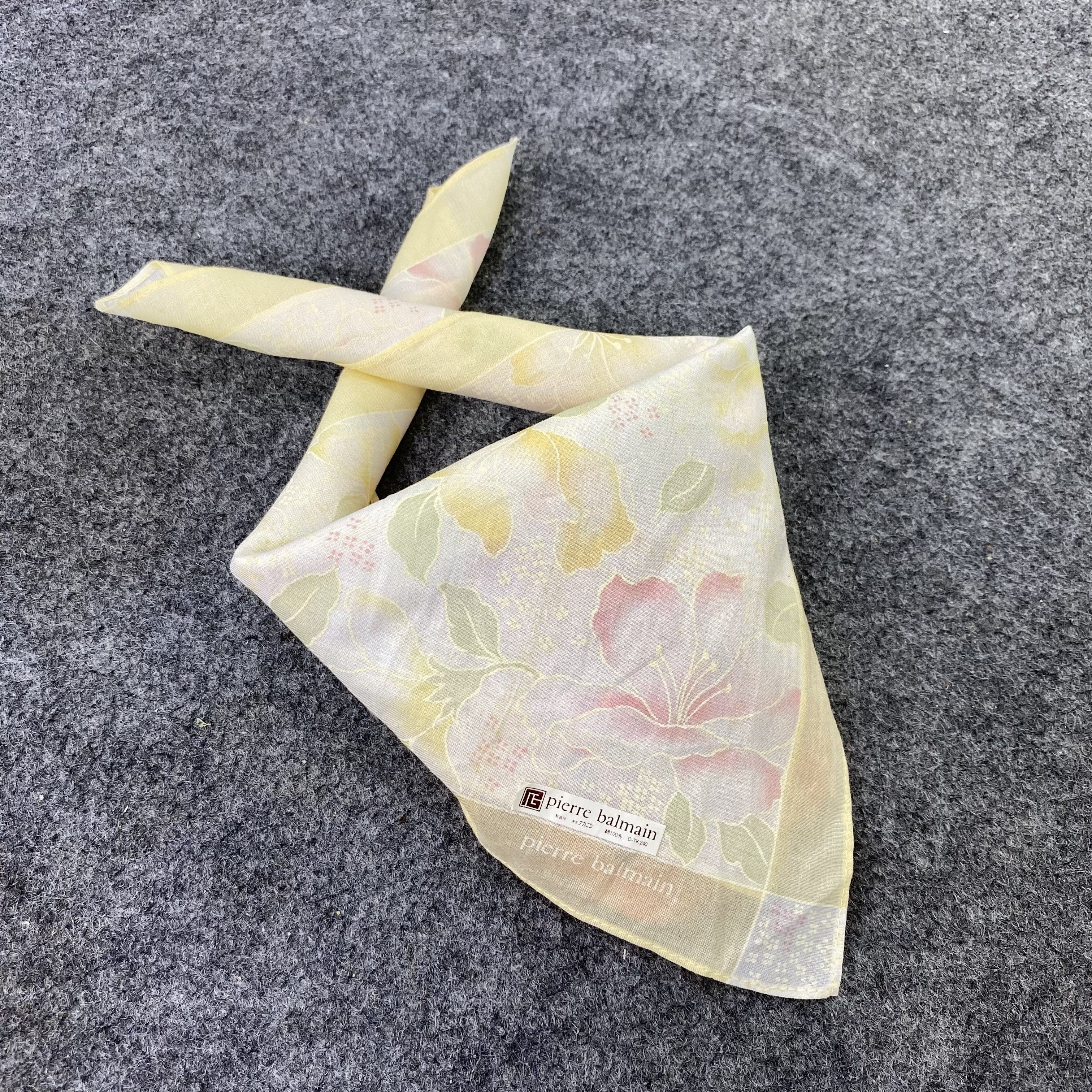 Pierre Balmain Pierre Balmain Handkerchief / Bandana / Neckerchief-B487 Size ONE SIZE - 1 Thumbnail