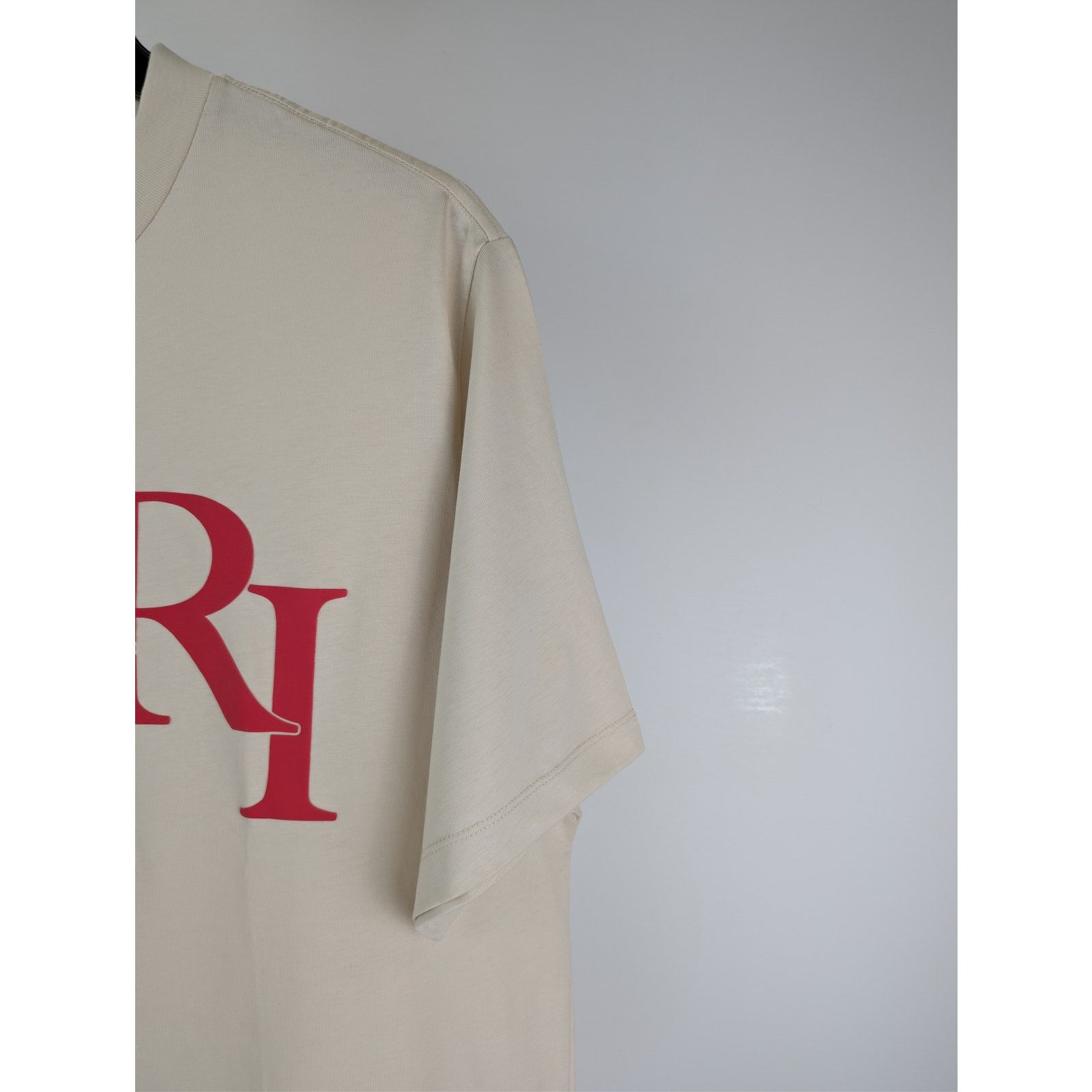 Amiri o1rshd1 Amiri Staggered Tee T-Shirt in Birch Size US XL / EU 56 / 4 - 5 Thumbnail