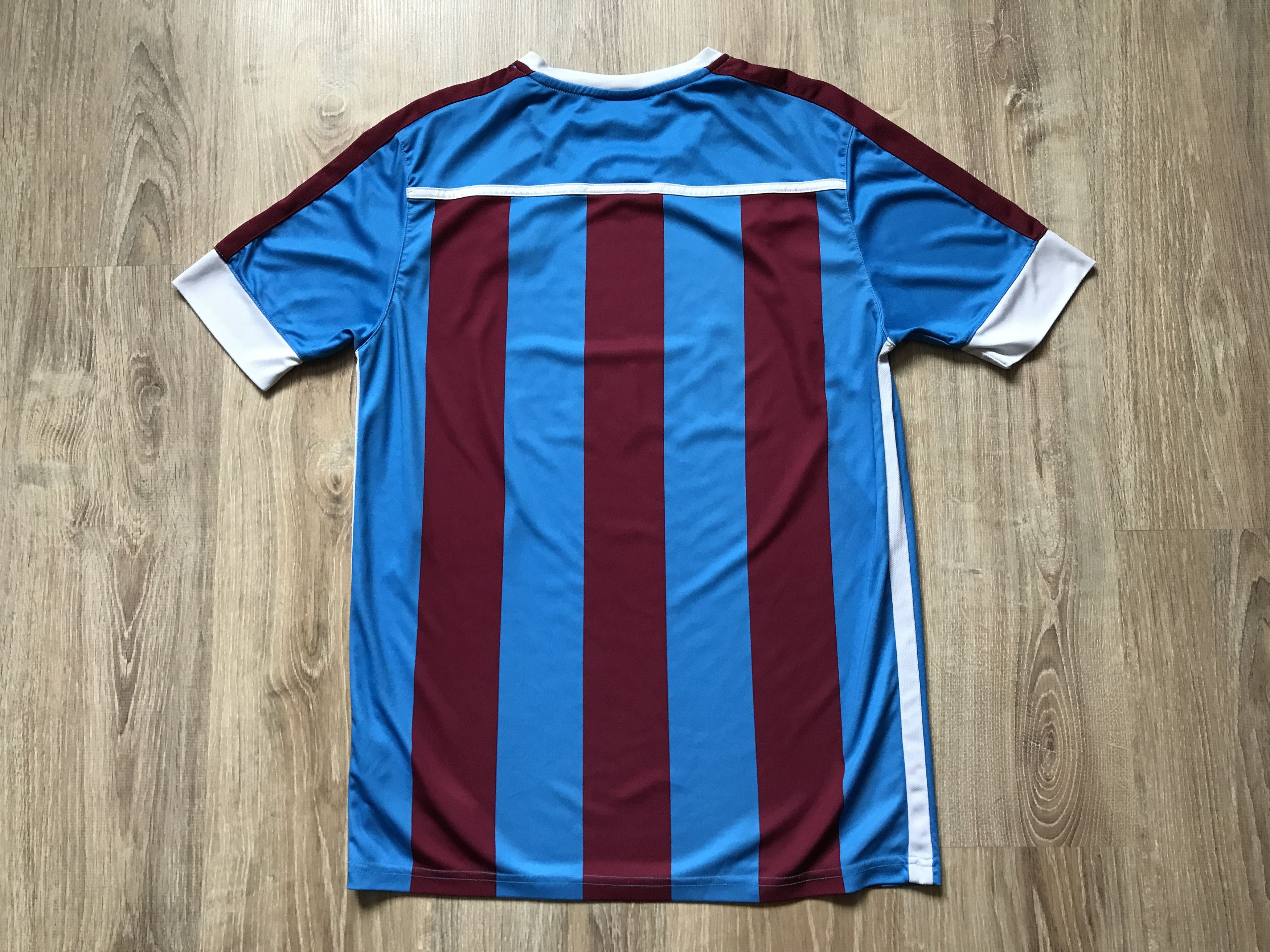 Other Avec Scunthorpe Home Shirt 2015-2016 Size US M / EU 48-50 / 2 - 2 Thumbnail