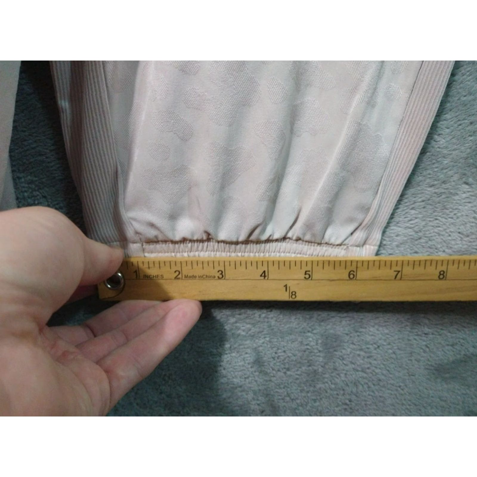 Athleta Athleta Pants Womens 22 Beige Brooklyn Textured Joggers Stretch Pull On Tapered Size 40" / US 18 - 6 Thumbnail