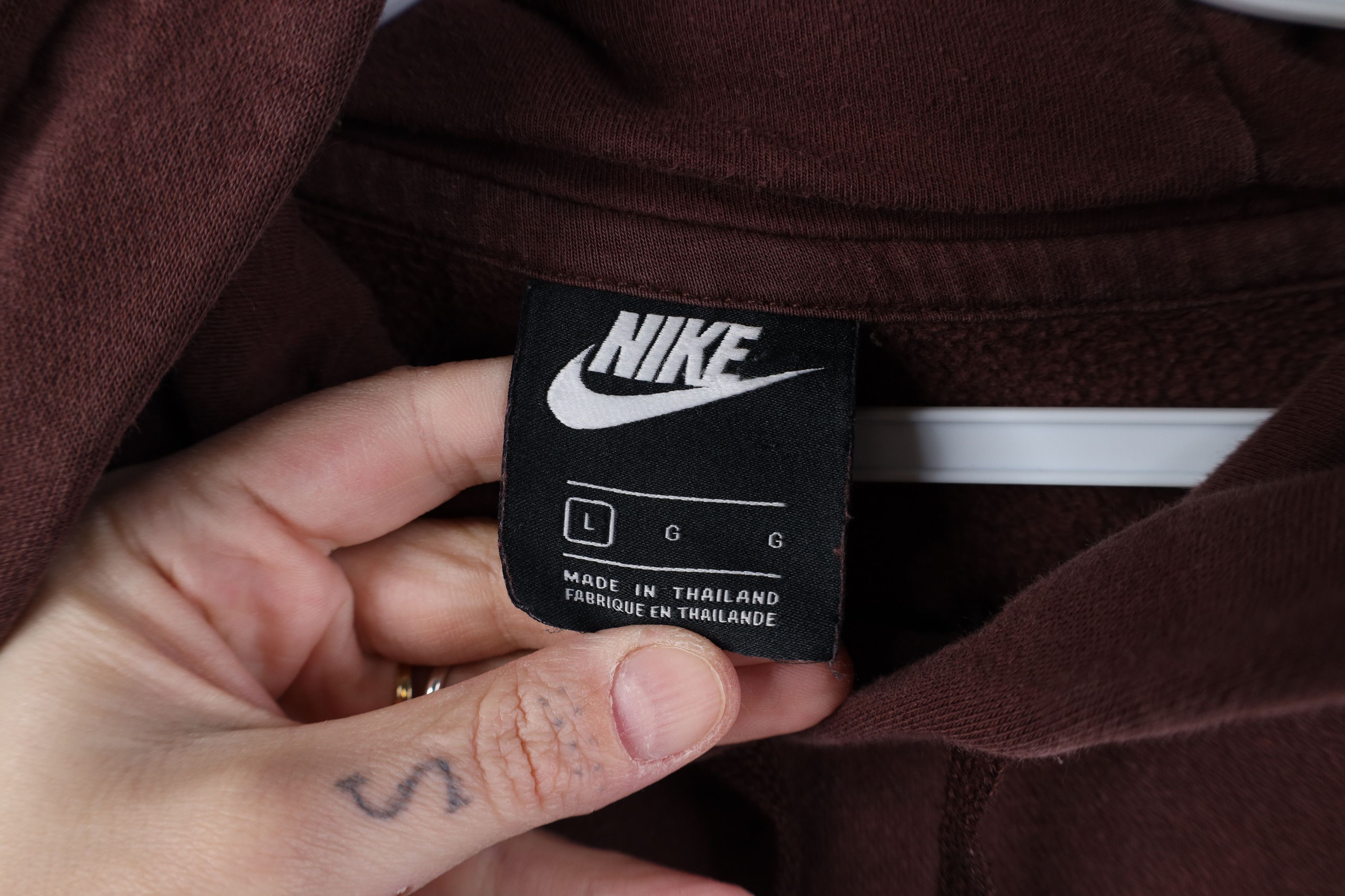 Nike Vintage Y2K Nike Swoosh Sun Faded Hoodie Chocolate Brown Size US L / EU 52-54 / 3 - 8 Thumbnail