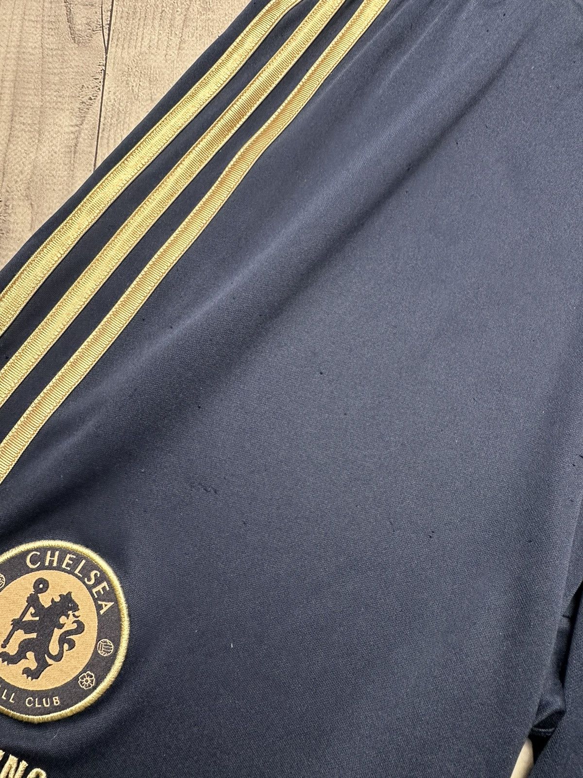 Adidas × Vintage Vintage adidas Chelsea soccer shorts size M Size US 32 / EU 48 - 3 Thumbnail
