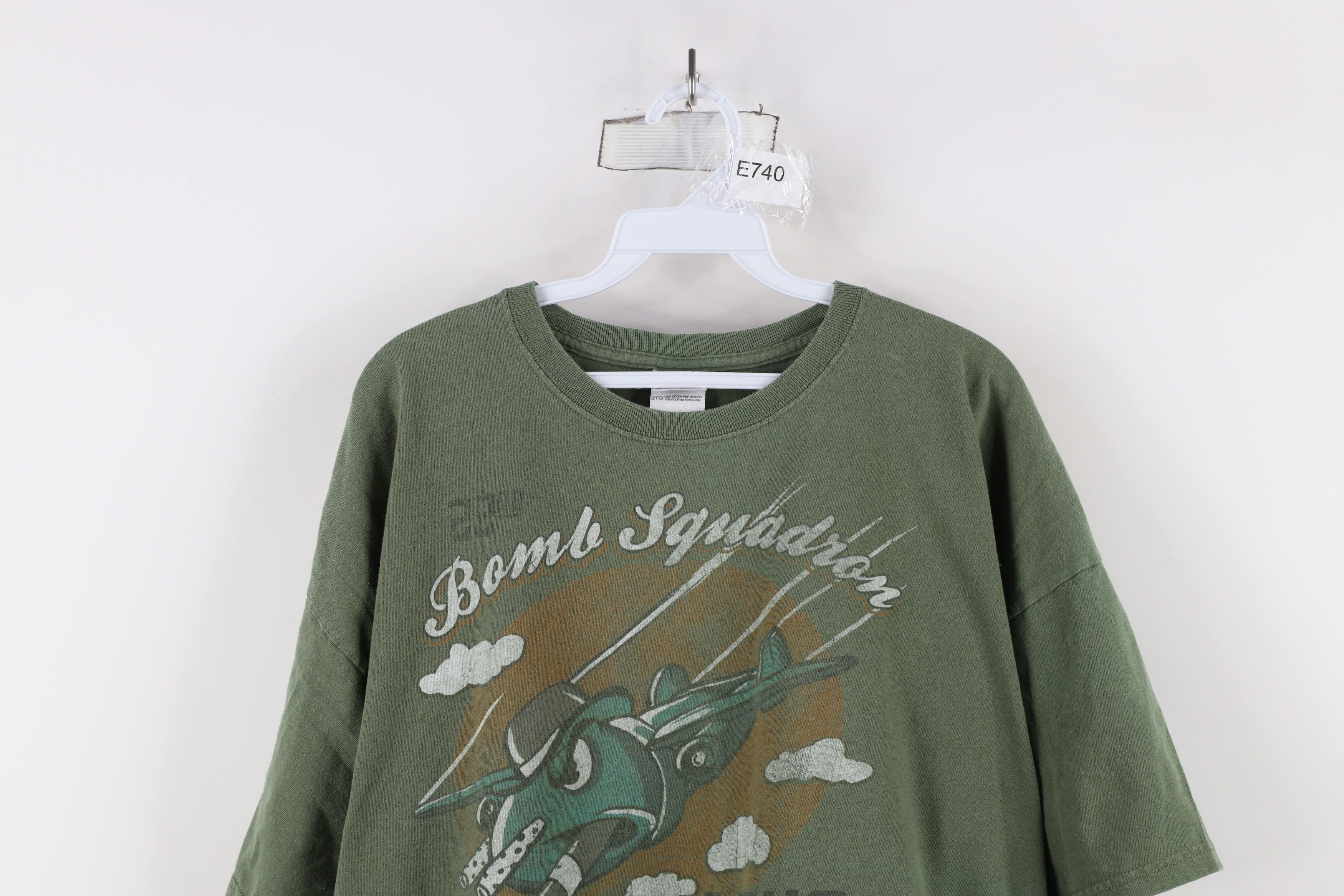 Vintage Vintage Y2K Streetwear 22nd Bomb Squadron War II T-Shirt Size US XXL / EU 58 / 5 - 2 Thumbnail