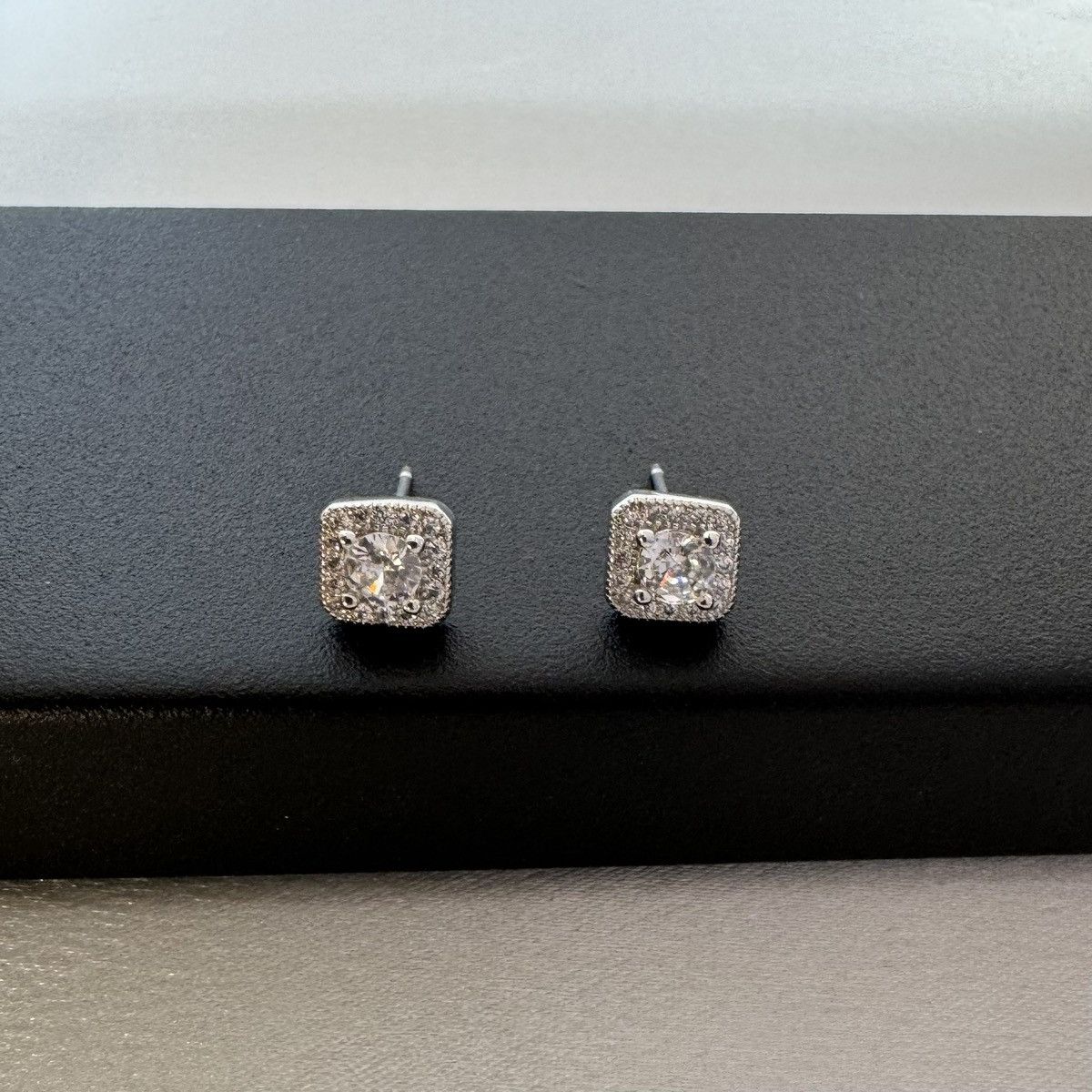 Other 6mm CZ Stud Earrings for Men Women,Hip Hop Unisex Style Size ONE SIZE - 3 Thumbnail
