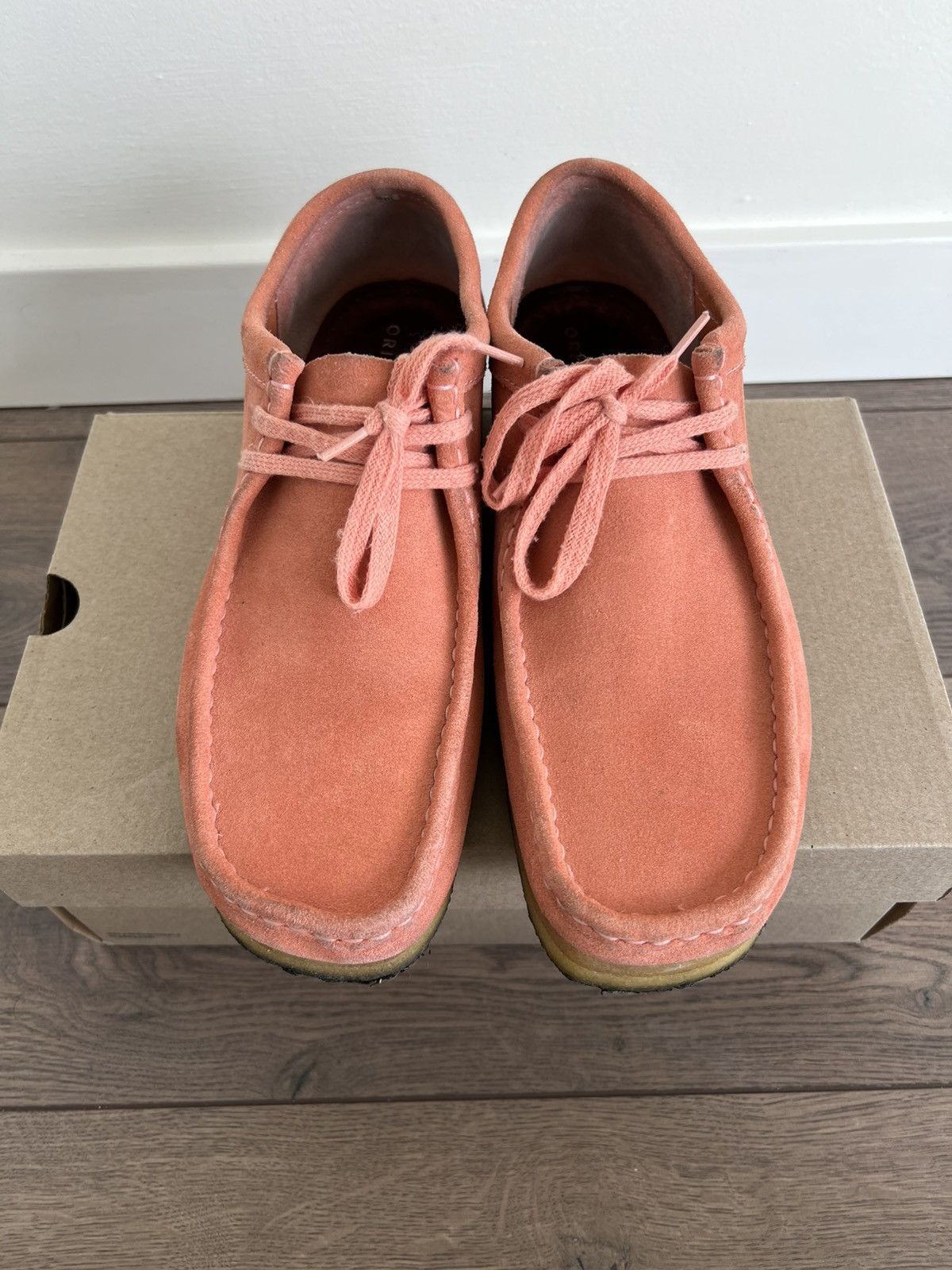 Clarks Clarks Wallabee Suede Coral 10.5 Size US 10.5 / EU 43-44 - 13 Thumbnail