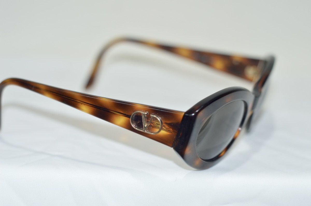 Giovanni Valentino × Valentino Valentino V687 Tortoise Sunglasses Size ONE SIZE - 3 Thumbnail