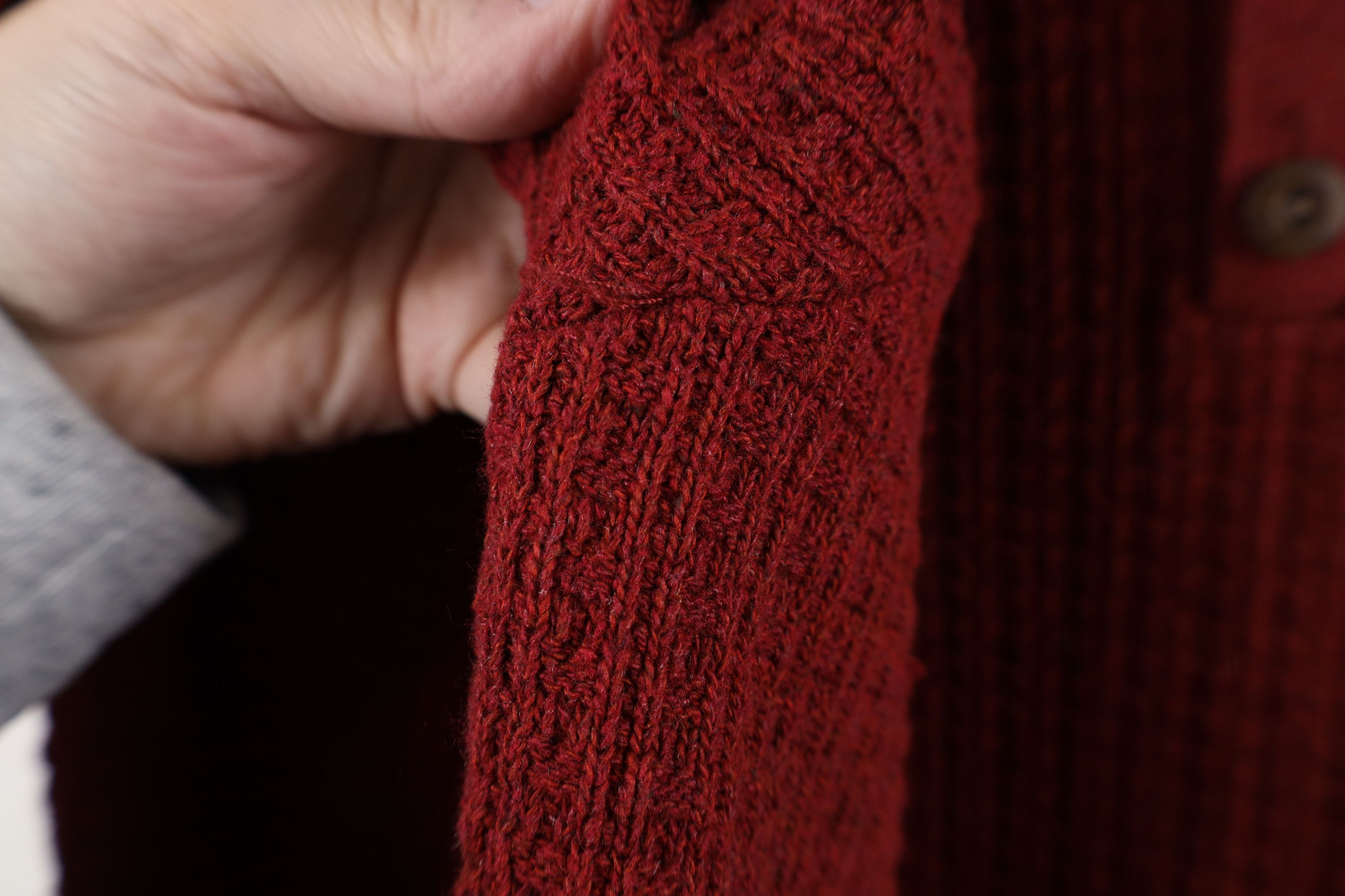 Vintage Vintage 90s Streetwear Waffle Knit Henley Sweater Red Size US L / EU 52-54 / 3 - 5 Thumbnail