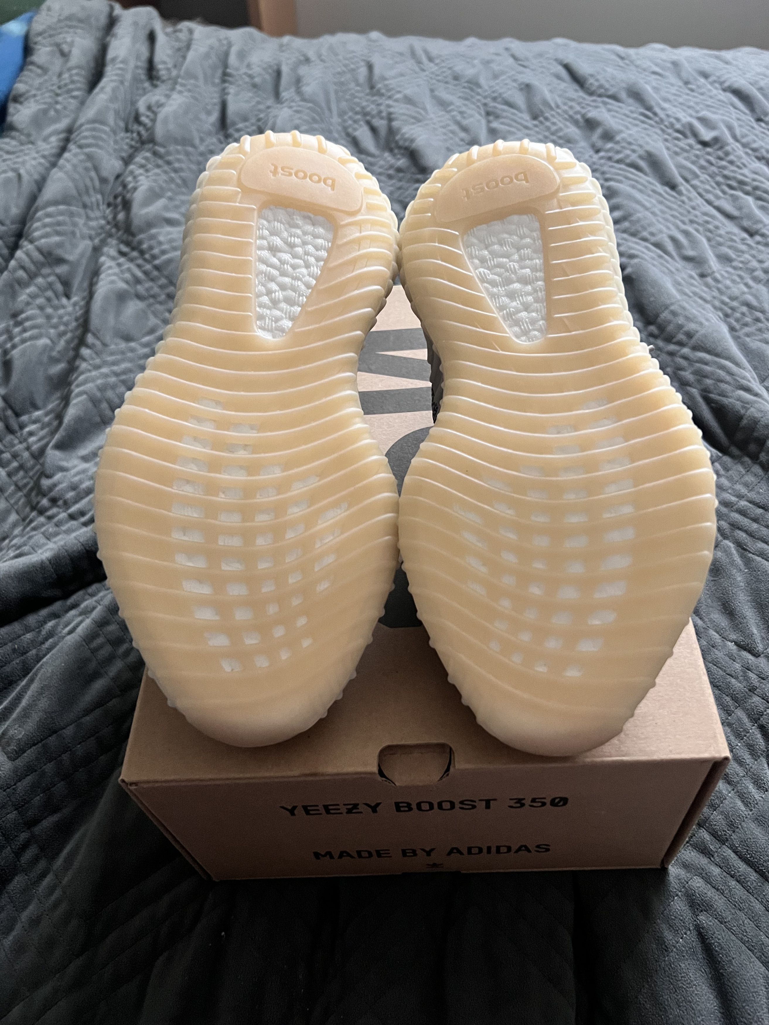 Adidas × Kanye West × Yeezy Yeezy 350 Ash Pearl Size US 7 / EU 40 - 5 Thumbnail