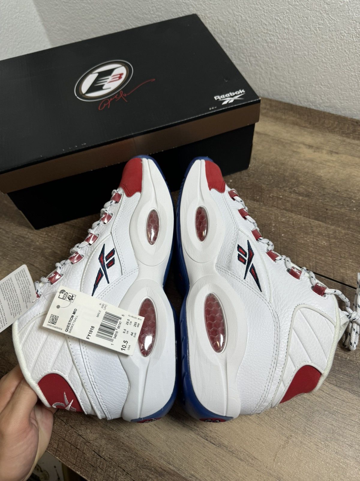 Reebok FY1018 Reebok Question White Red Mid Red Toe Size 10.5 Men’s Size US 10.5 / EU 43-44 - 5 Thumbnail