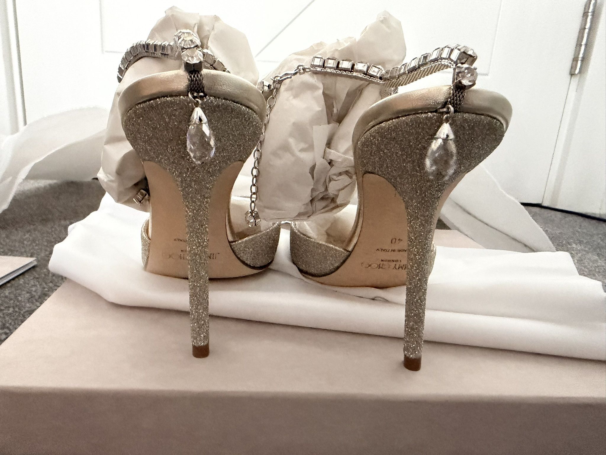 Jimmy Choo Jimmy Choo Saeda 40 Platinum Ice Crystal Size US 10 / IT 40 - 4 Thumbnail