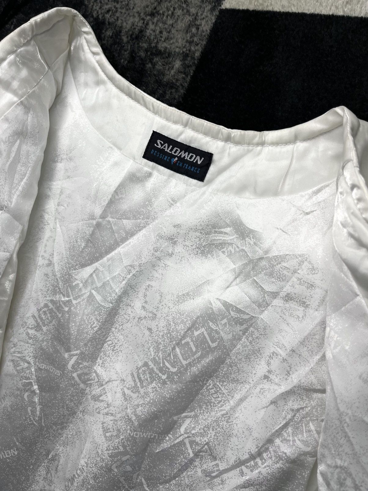 Salomon Grail 90s Salomon Gorpcore Vest Light Puffer Monogram Size US L / EU 52-54 / 3 - 6 Thumbnail