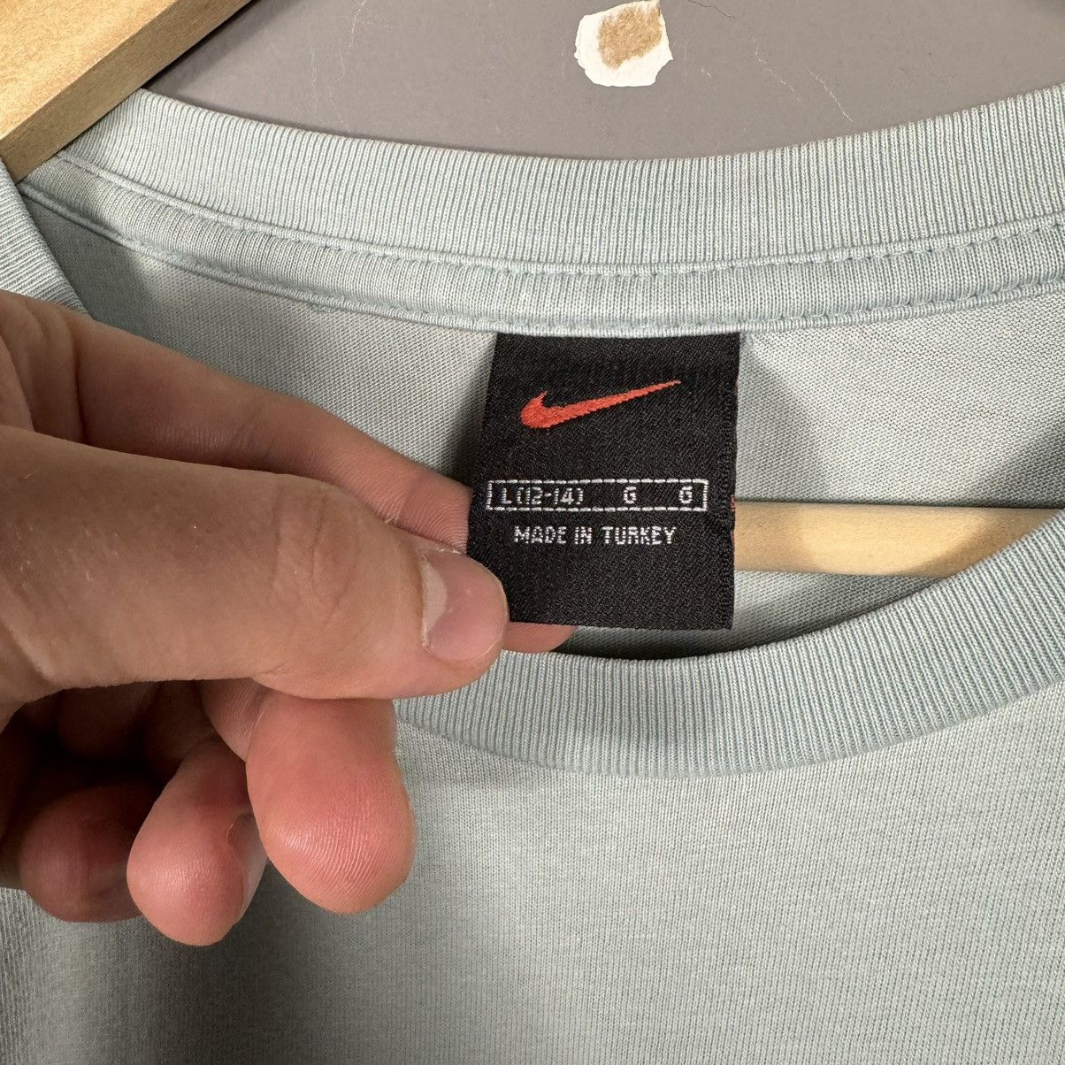 Nike × Vintage Vintage Nike Central Logo T-shirt Size L / US 10 / IT 46 - 6 Thumbnail