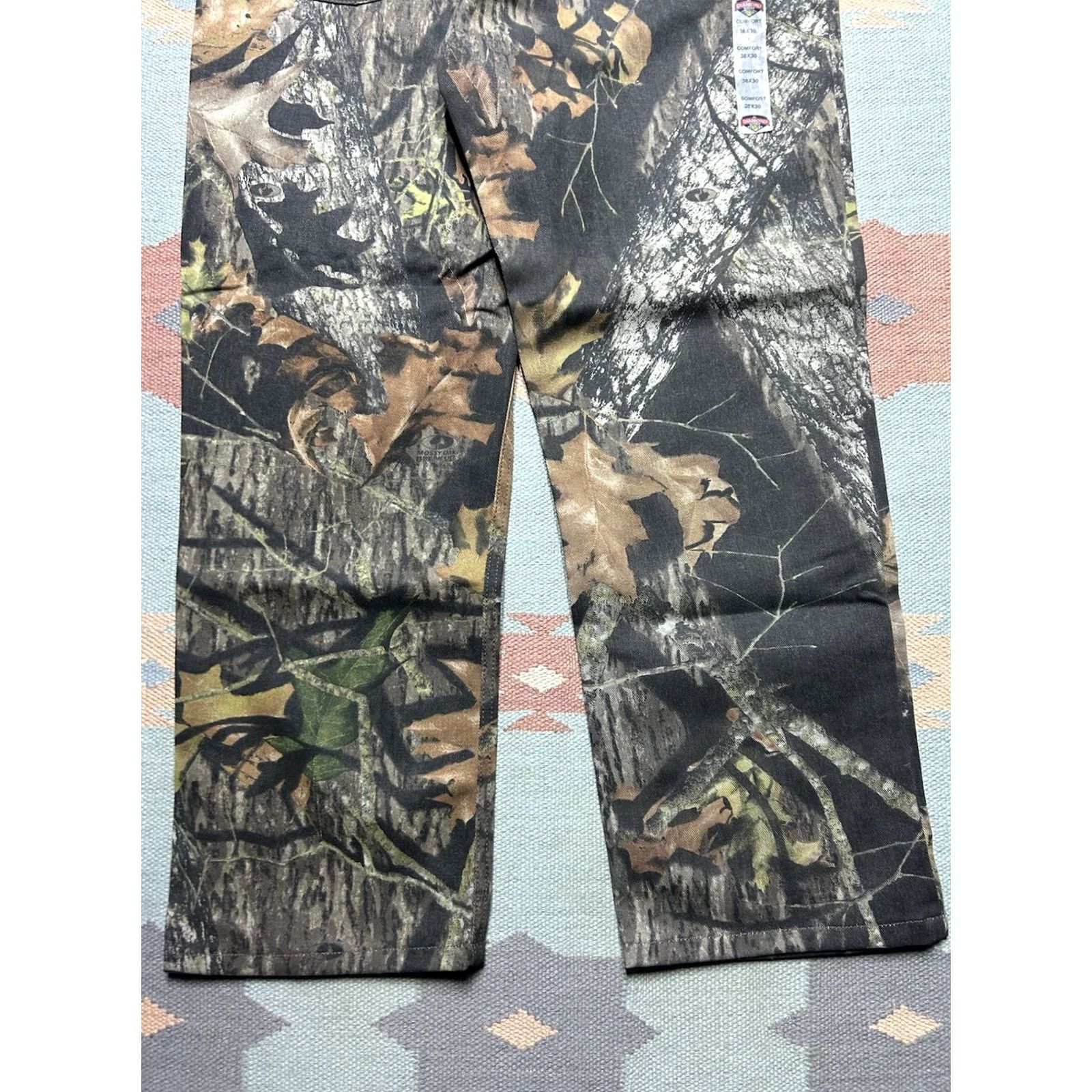 Vintage VINTAGE Diamond Jeans Mossy Oak Camo NWT DEADSTOCK Men 38x30 Straight Jeans Mens Size US 38 / EU 54 - 2 Thumbnail