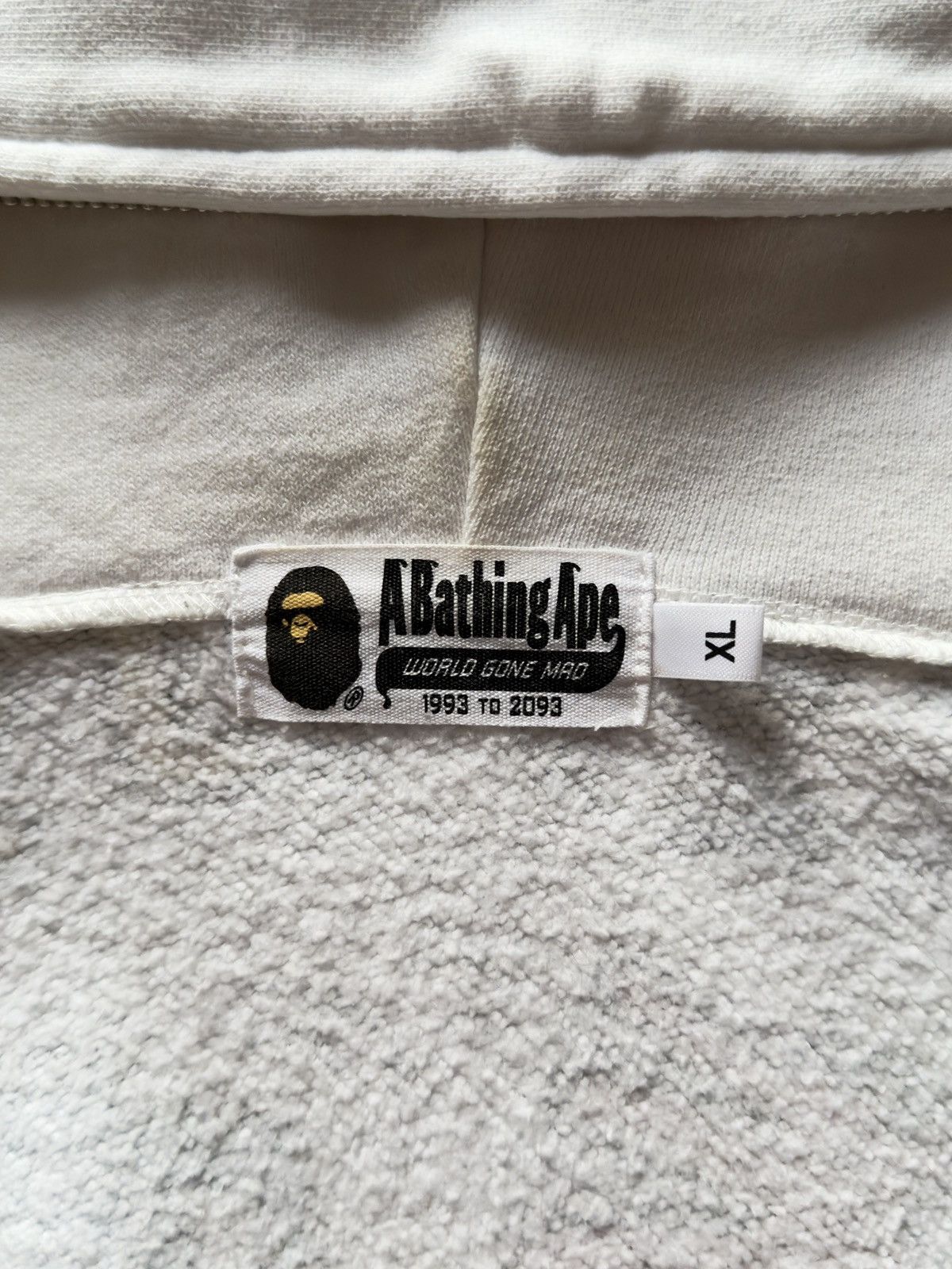Bape × Keith Haring BAPE X Keith Haring Shark Full Zip Hoodie Rare Collaboration Size US XL / EU 56 / 4 - 11 Thumbnail