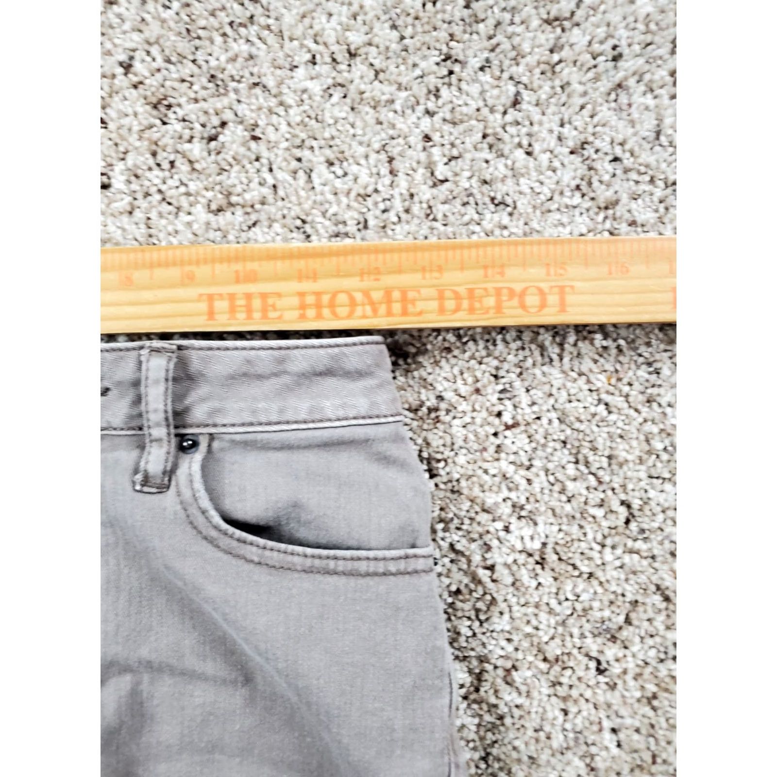 Bdg BDG Katie Super High Rise Shorts Size 25 Womens Gray Denim Size 42" / US 20 - 7 Thumbnail
