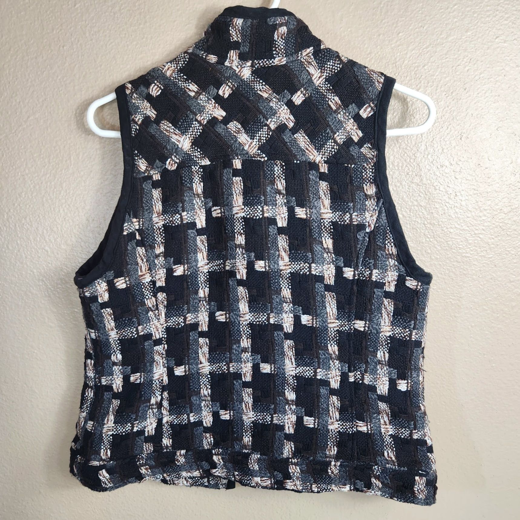 Vintage Christopher & Banks Womens Vest |S| Neutral Textured Knit Buttonfront Pocketed Lined Mock Collar Size S / US 4 / IT 40 - 6 Thumbnail