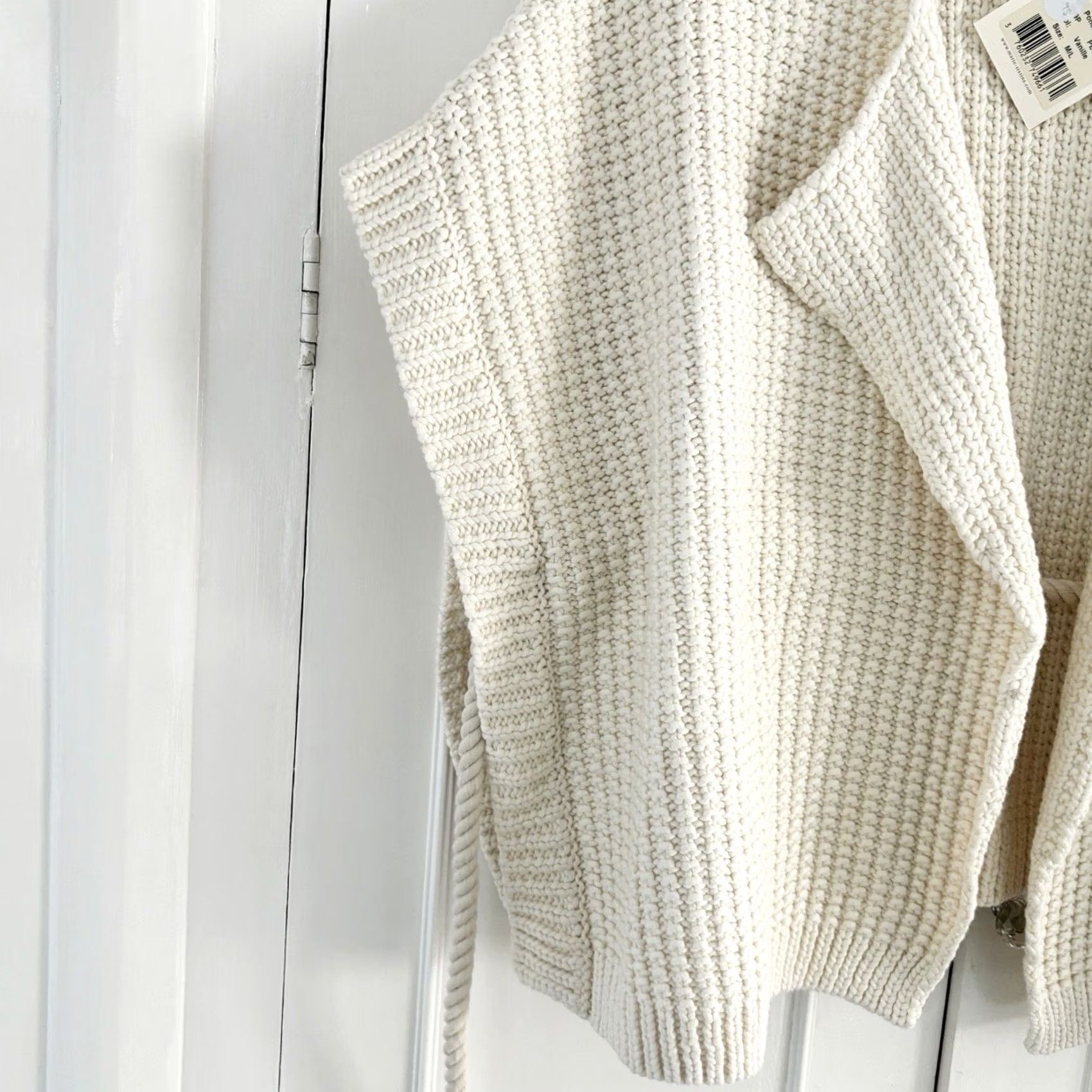 Roper MARIE SIXTINE Chunky Knit Poncho M/L Womens Size Vanilla Rope Belt - Dallas, BNWT Size ONE SIZE - 4 Thumbnail