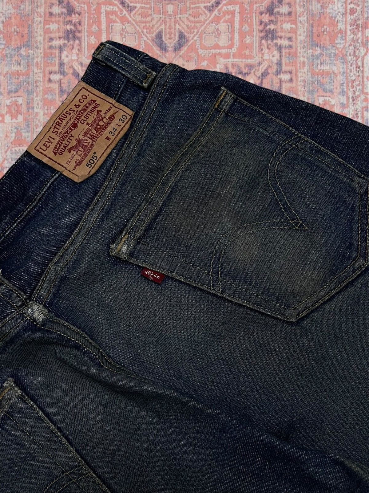 Levi's Vintage Clothing Vintage Designer Levis 505 Regular Fit Indigo Distressed Size US 35 - 15 Thumbnail