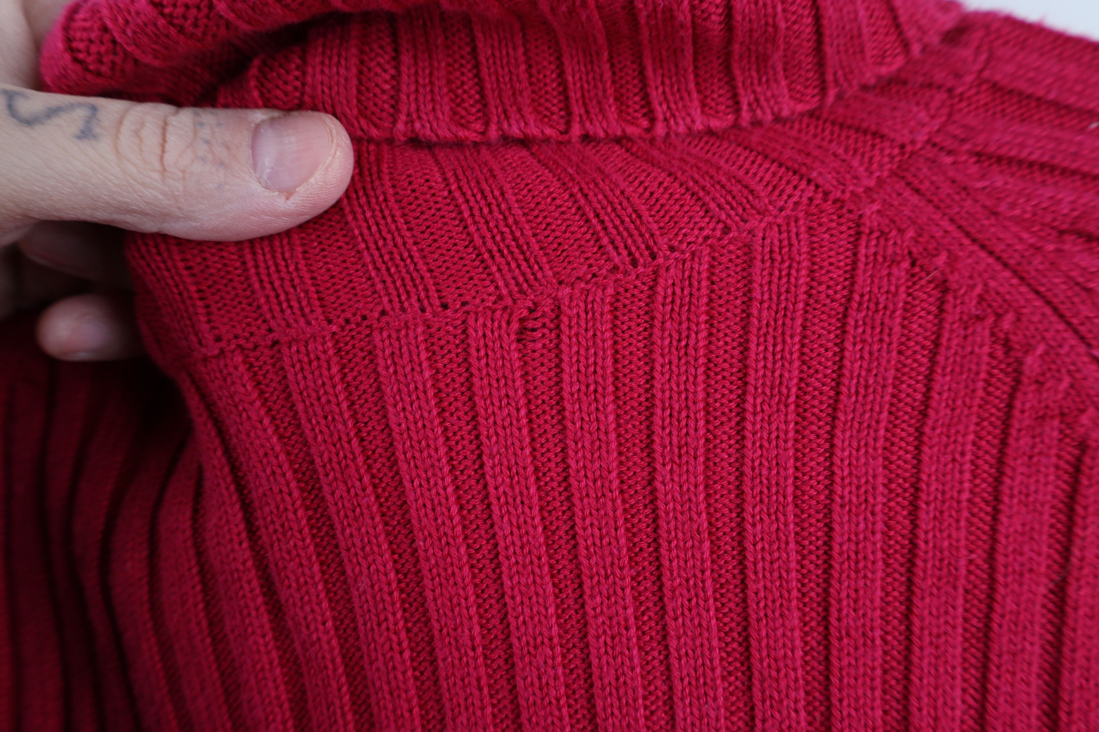 Guess × Vintage Vintage 90s Y2K Guess Cropped Ribbed Knit Turtleneck Sweater Size L / US 10 / IT 46 - 4 Thumbnail