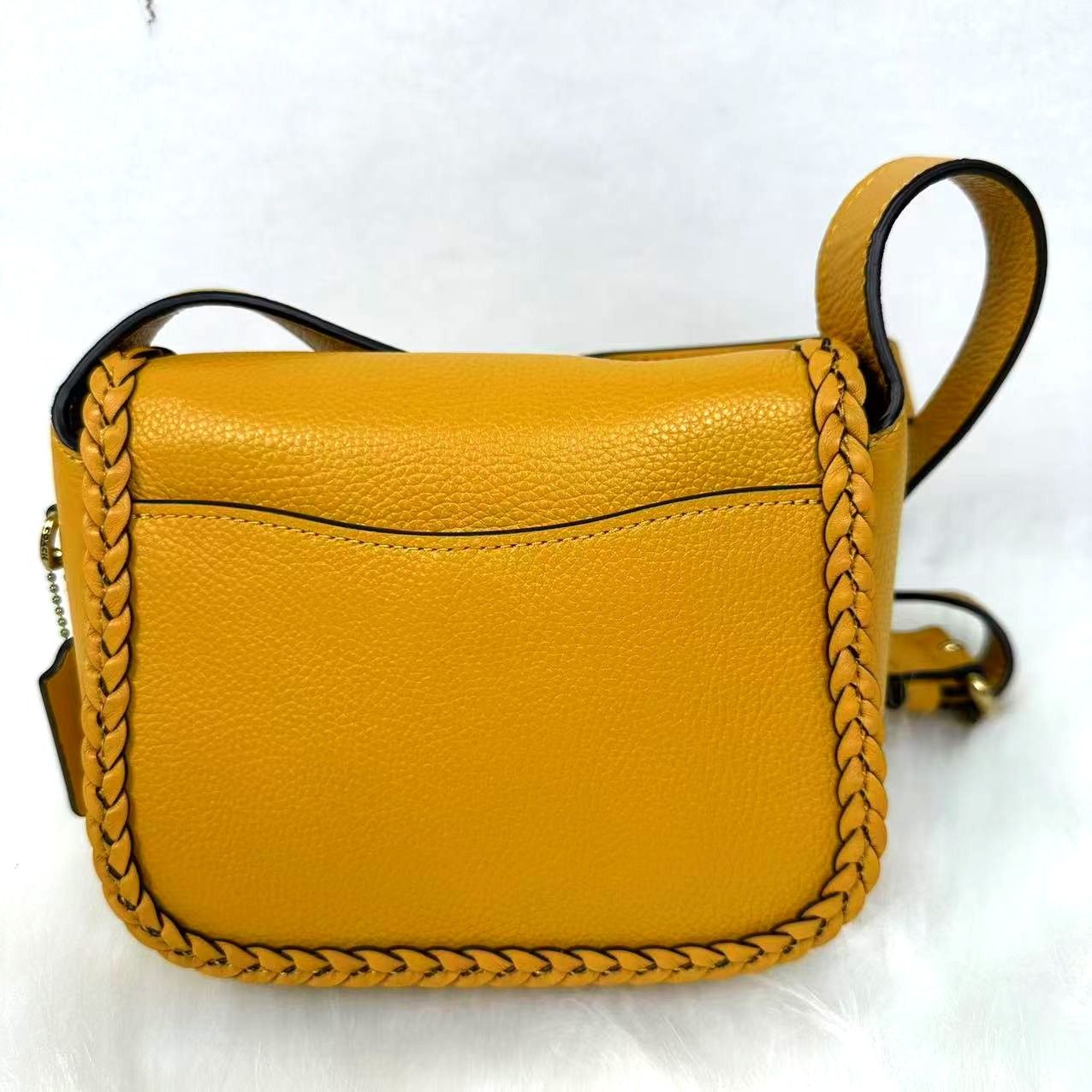 Coach Coach Tabby Leather xbody Messenger 19 Braid Buttercup NWT Size ONE SIZE - 3 Thumbnail