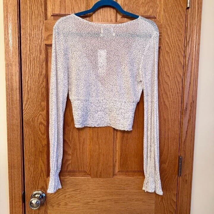 Urban Outfitters Urban Outfitters Women's White Black Polka Dot Wrap Crop To Size M / US 6-8 / IT 42-44 - 3 Thumbnail