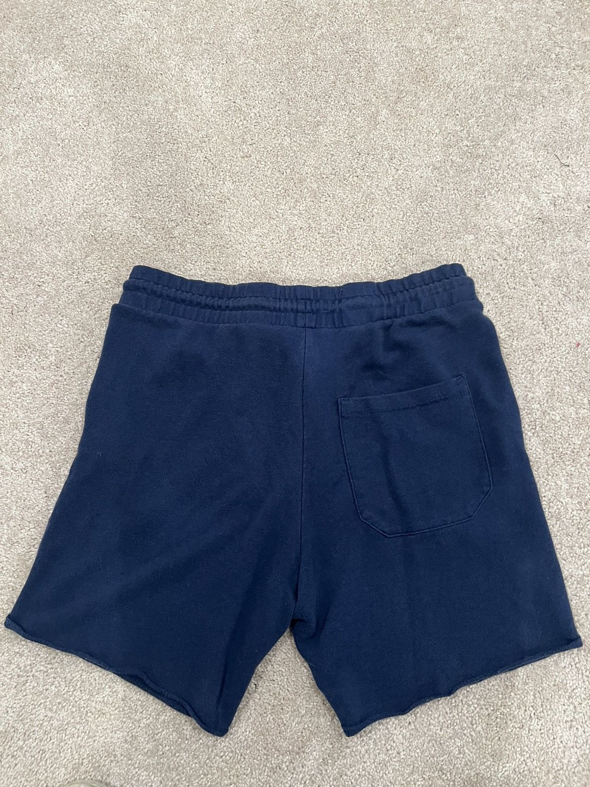 H&M H&M Sweat Shorts Size US 34 / EU 50 - 2 Thumbnail