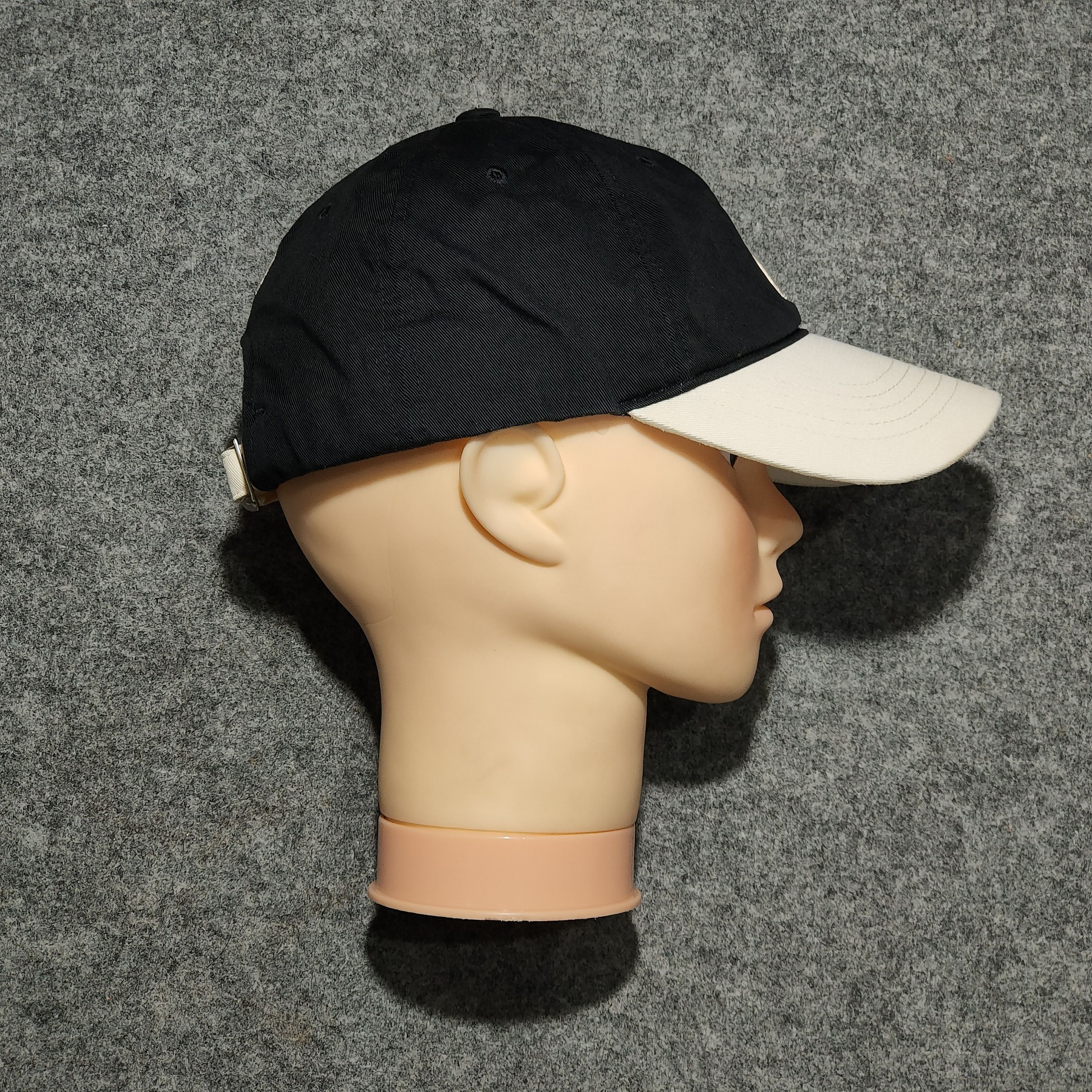 MLB 🔥Unisex Varsity NEW YORK YANKEES cap Size ONE SIZE - 2 Thumbnail