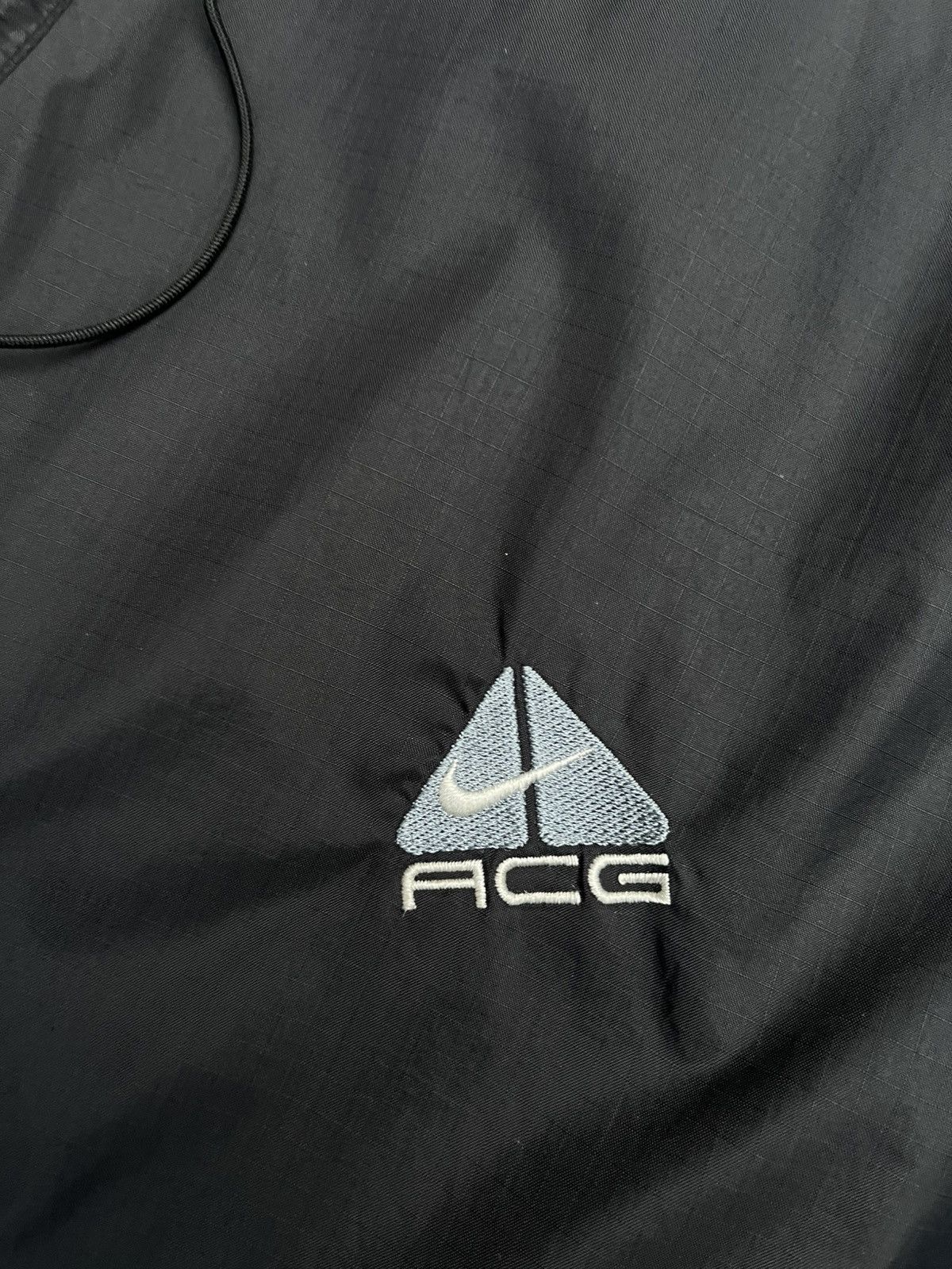 Nike ACG Vintage Nike ACG Pullover Windbreaker Black Hooded Jacket Size US L / EU 52-54 / 3 - 5 Thumbnail