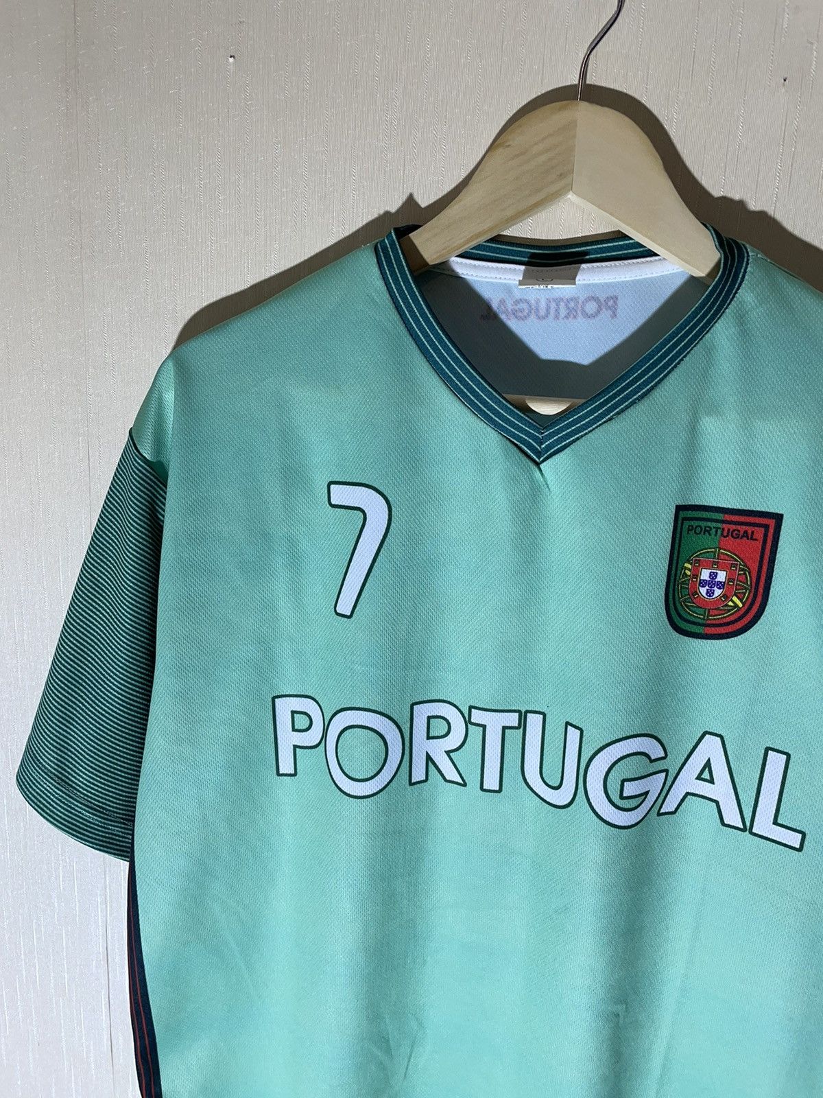 Vintage Portugal Ronaldo Vintage soccer t shirt Size US XL / EU 56 / 4 - 5 Thumbnail