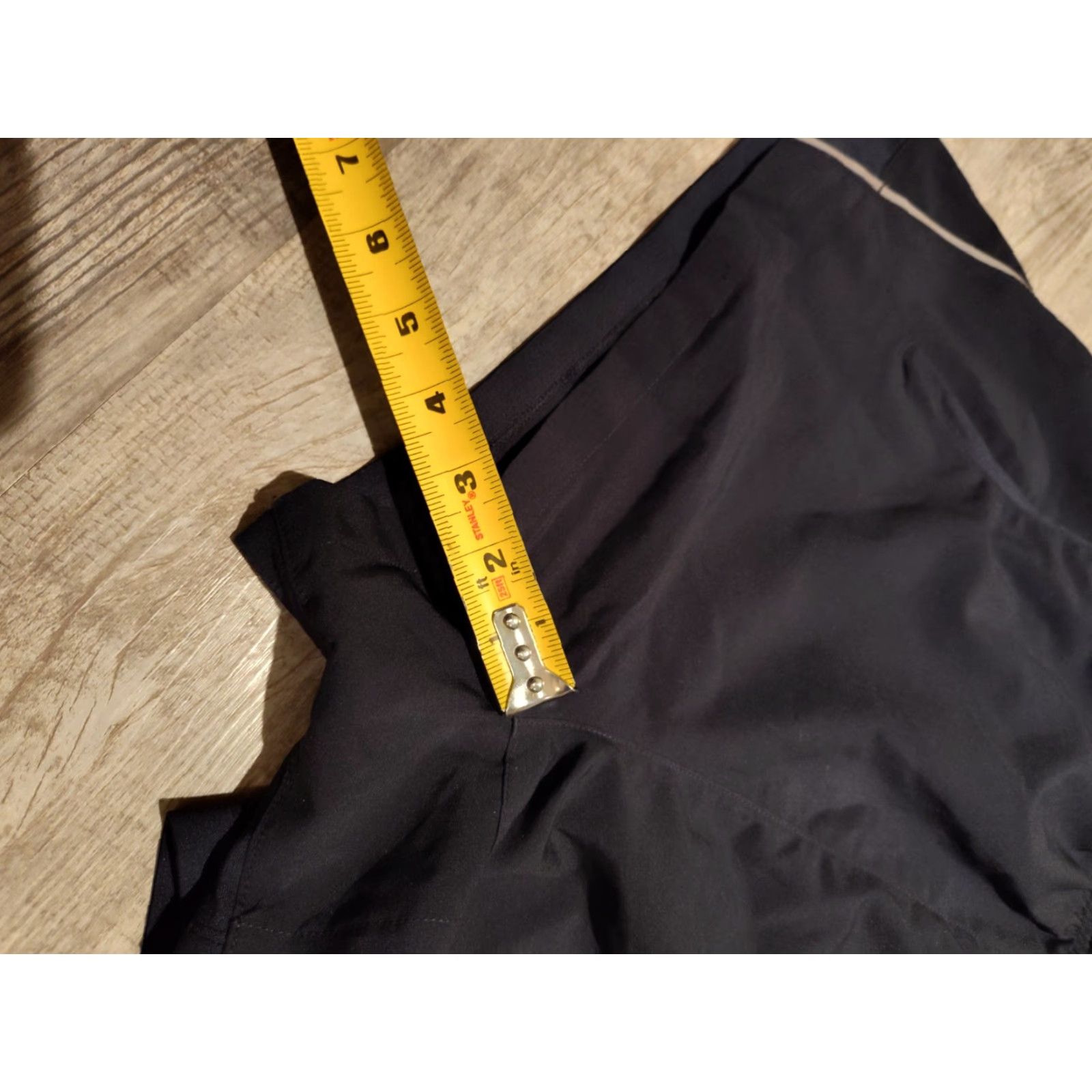 Vintage Road Runner Sports Mens Running Shorts Black Zip Pocket Drawstring Sz L Size US 33 - 7 Thumbnail