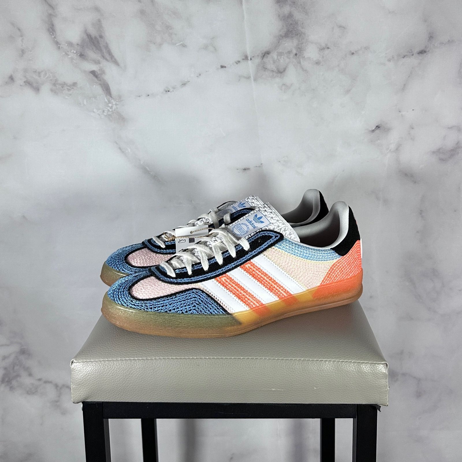 adidas gazelle silver green womens adidas Samba OG Shoes - Men's - Alumina / Medium Dark Khaki / Gum main image 0