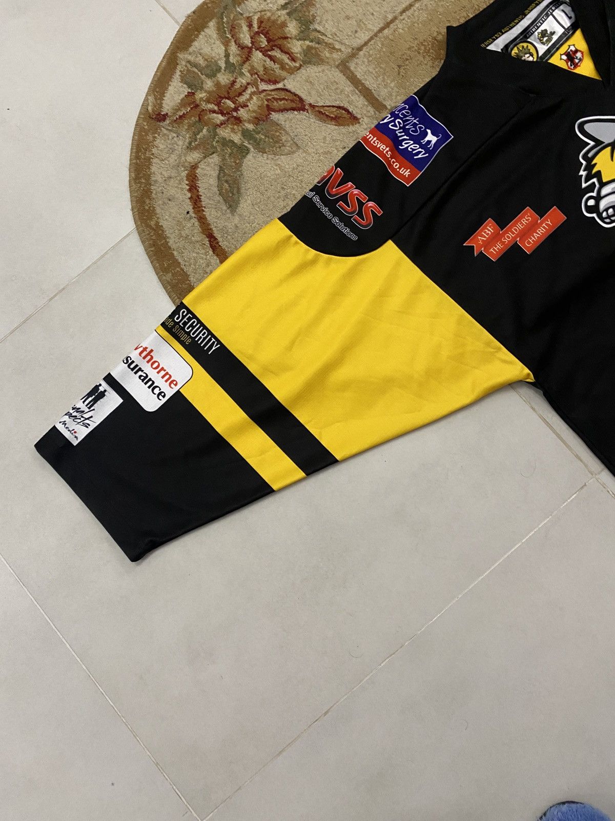 Other Bracknell Bees Jersey!RARE!team jersey53 Size US L / EU 52-54 / 3 - 6 Thumbnail