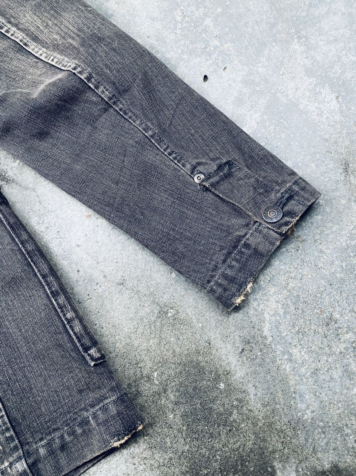 Tete Homme Vintage 90s Tete Homme Issey Miyake Denim Jacket Distressed Size L / US 10 / IT 46 - 11 Thumbnail