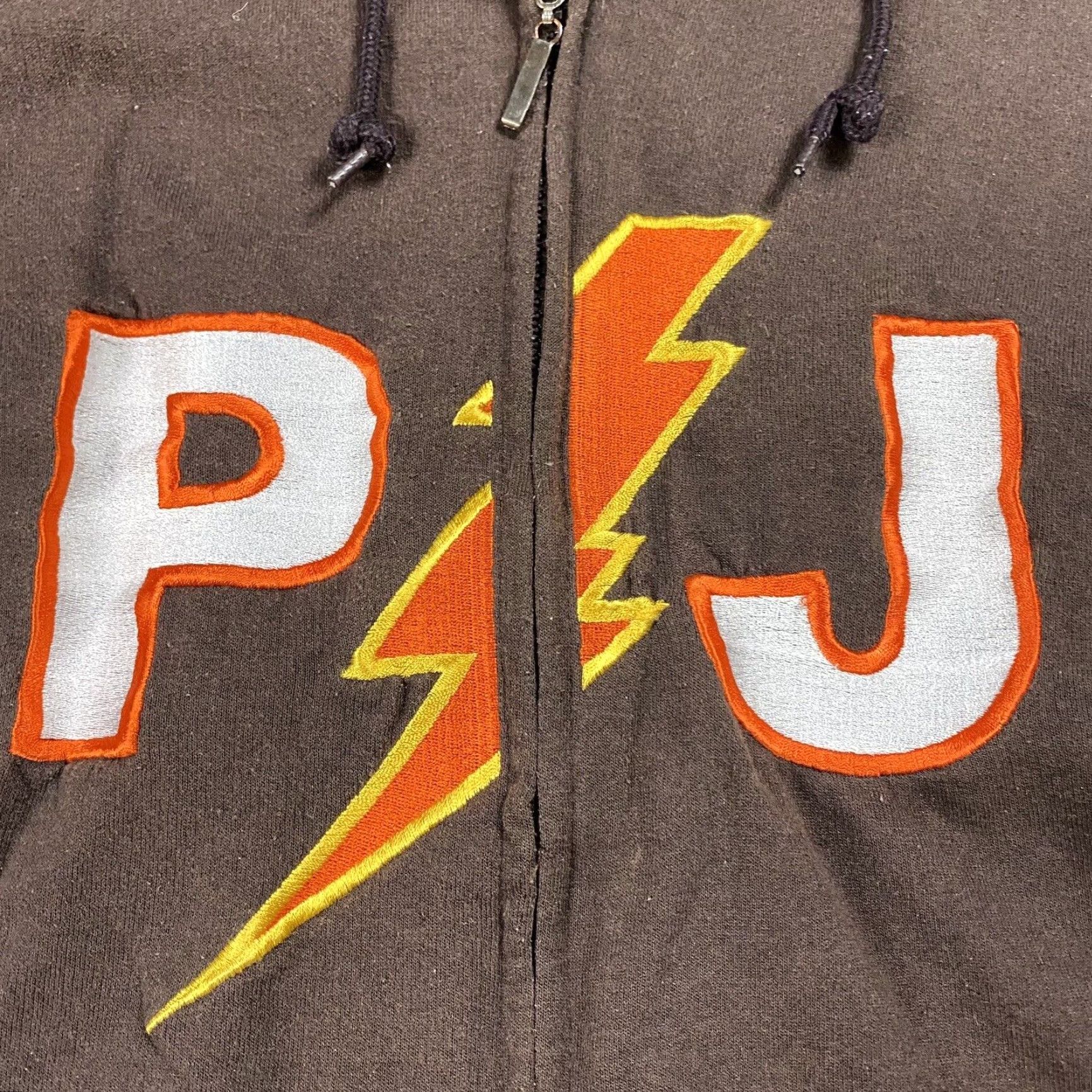 Vintage VINTAGE PEARL JAM HOODIE FULL ZIP BROWN XL USA MEN'S Size US XL / EU 56 / 4 - 2 Thumbnail