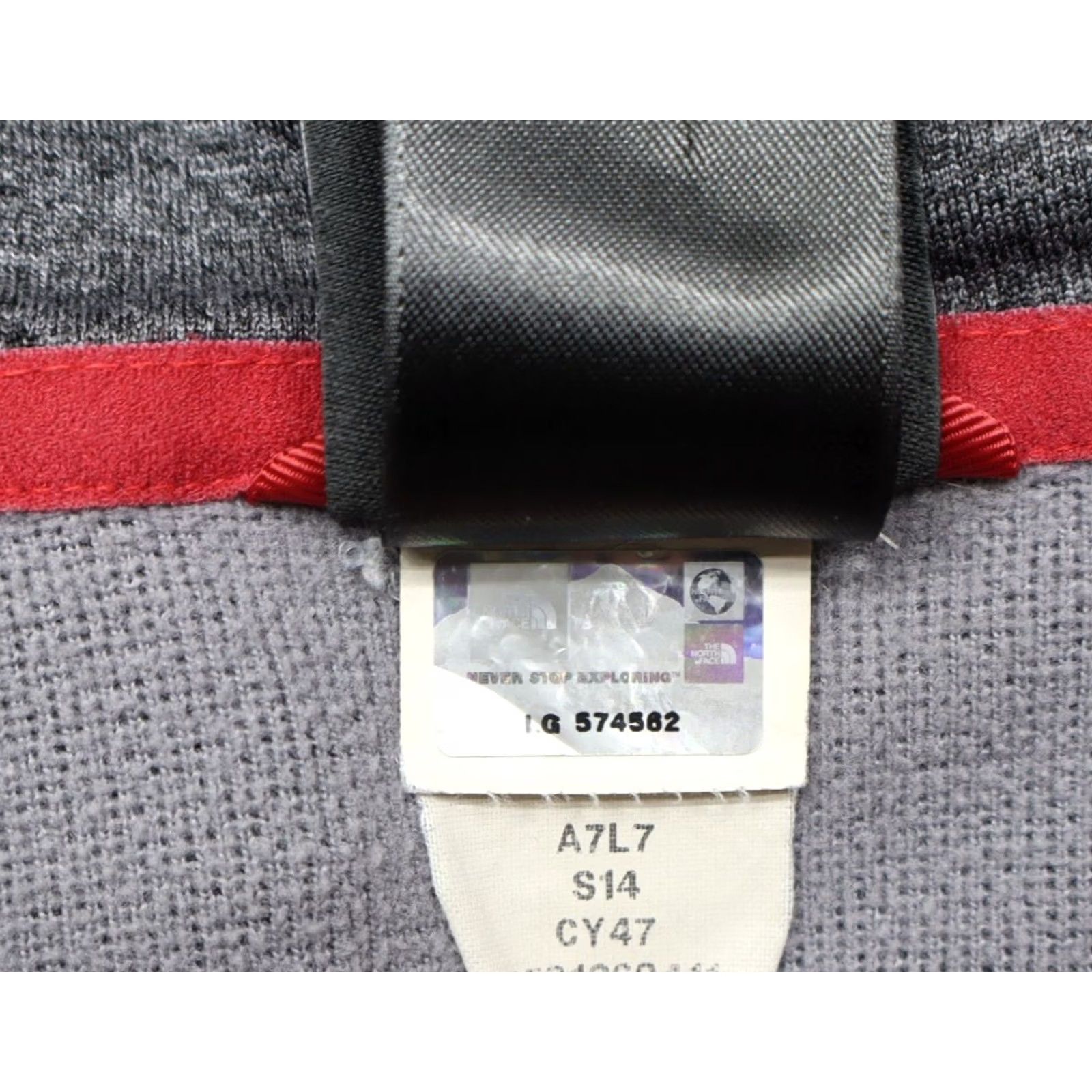 The North Face The North Face Sweatshirt Canyonlands 1/4 Zip Pullover Mens M Gray Mock Neck Zip Pullover Sweatshirt Mens M Gray 1/4 Zip The North Face Size US M / EU 48-50 / 2 - 7 Thumbnail
