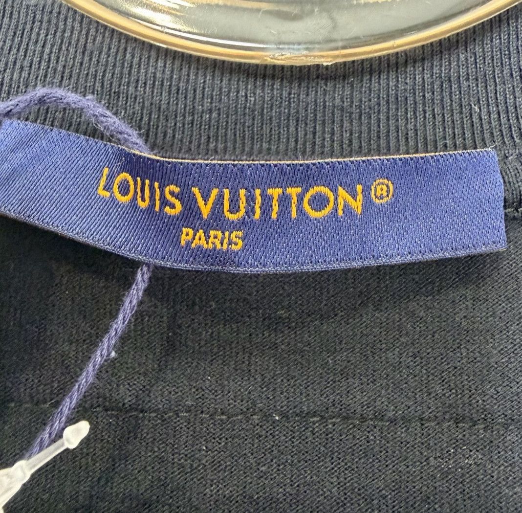 Louis Vuitton Louis Vuitton Black Chest Beaded Letter Logo Short Sleeve Size US XXL / EU 58 / 5 - 3 Thumbnail