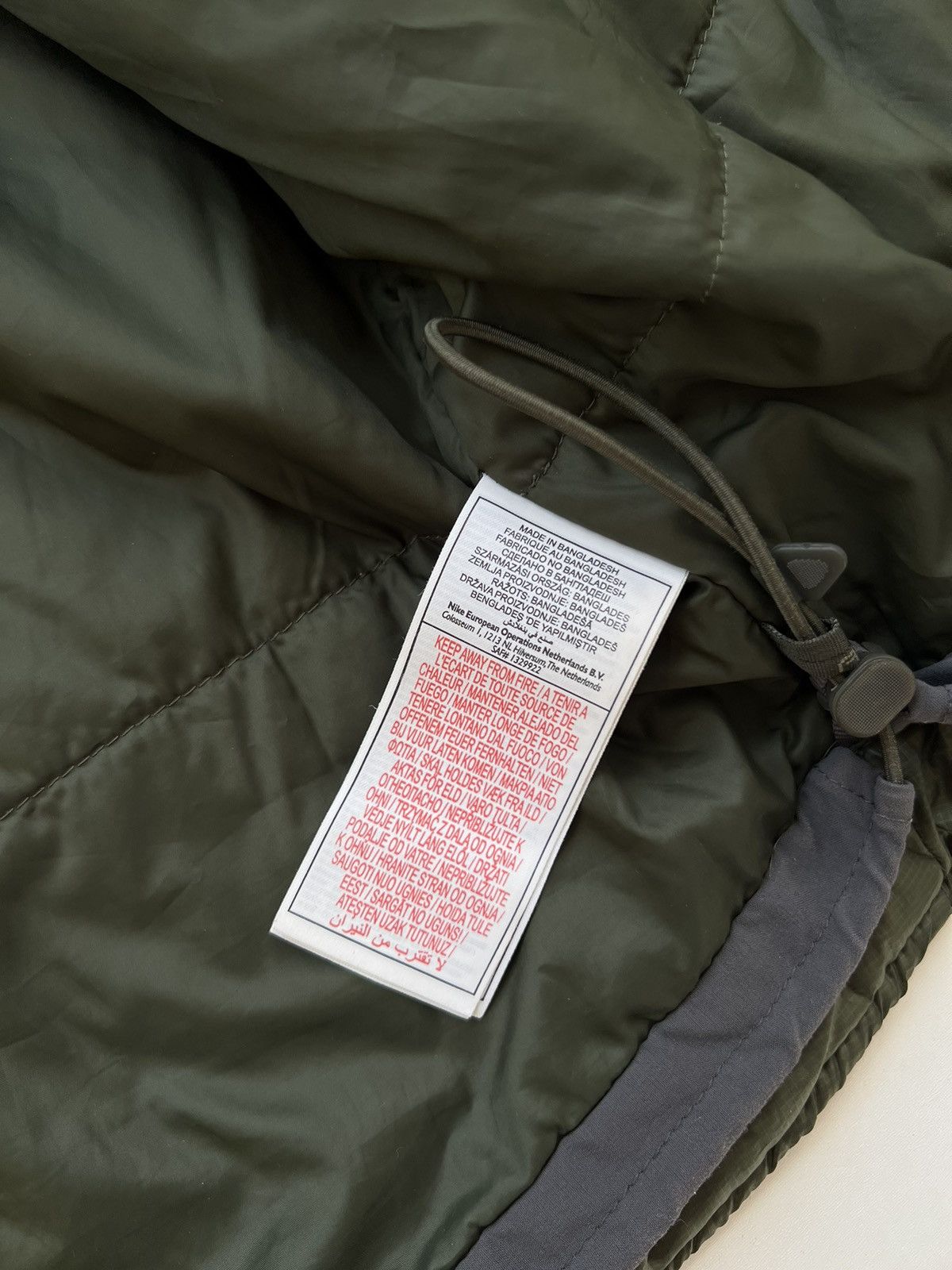 Nike ACG 🔥F/W08 Nike ACG Asymmetrical Zip Puffer Olive Jacket Size US L / EU 52-54 / 3 - 20 Thumbnail