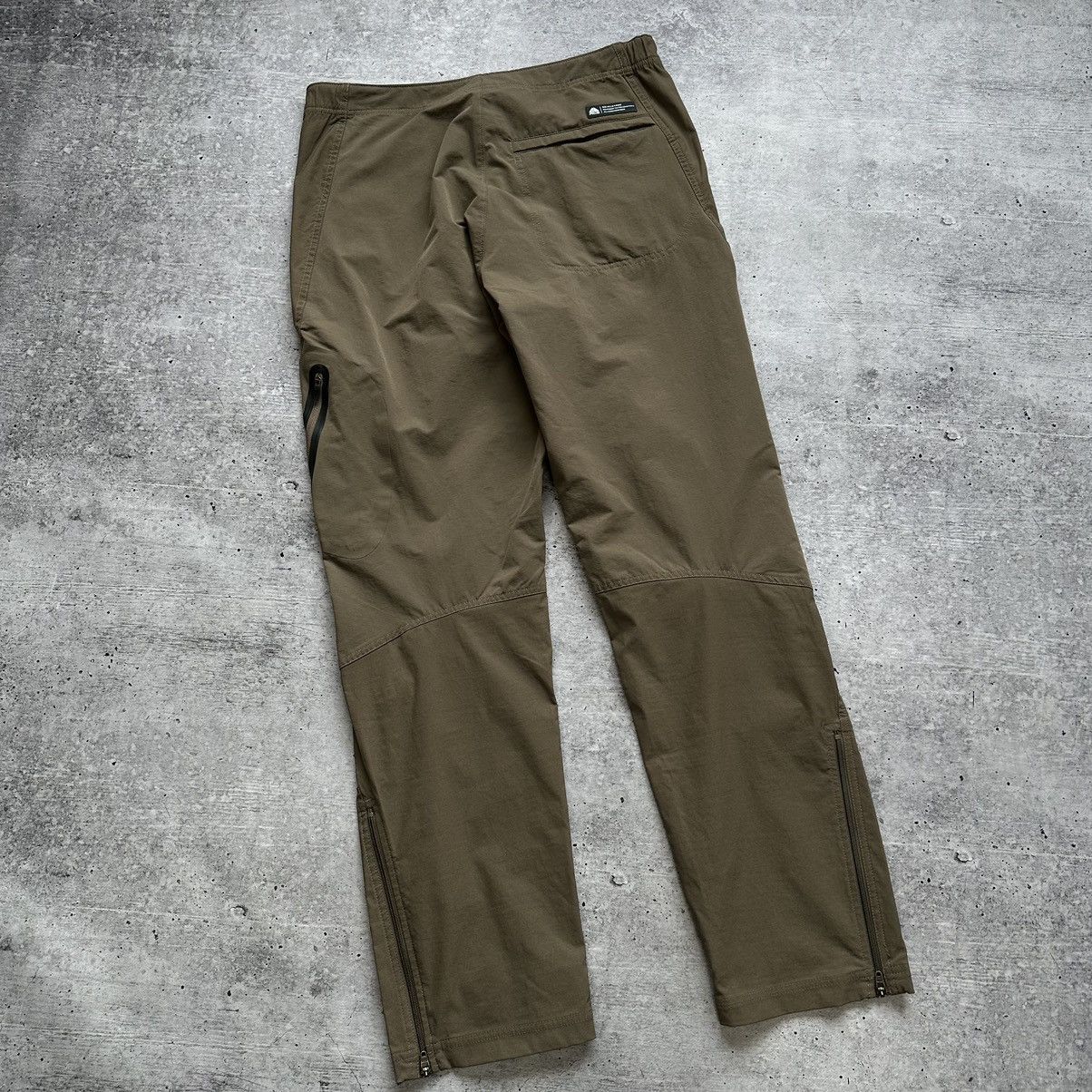 Vintage Mens Nike ACG Cargo Dri-Fit Pants Velvet Brown Size M Size US 32 / EU 48 - 15 Thumbnail