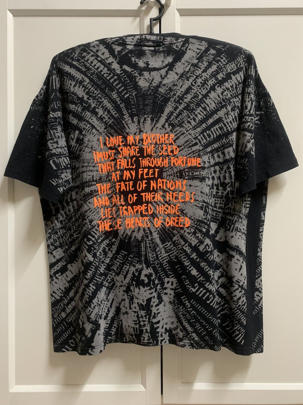 Band Tees 🎙️ Vintage Robert Plant AOP 90s T-shirt Size US XL / EU 56 / 4 - 2 Thumbnail