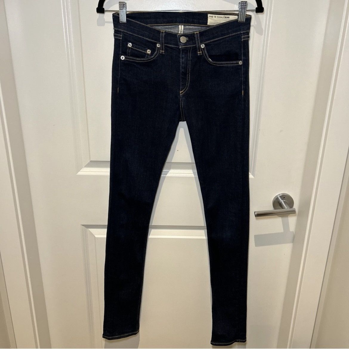 Rag & Bone Rag & Bone High Rise Skinny Jean in Heritage Size 27 Size 27" / US 4 / IT 40 - 3 Thumbnail