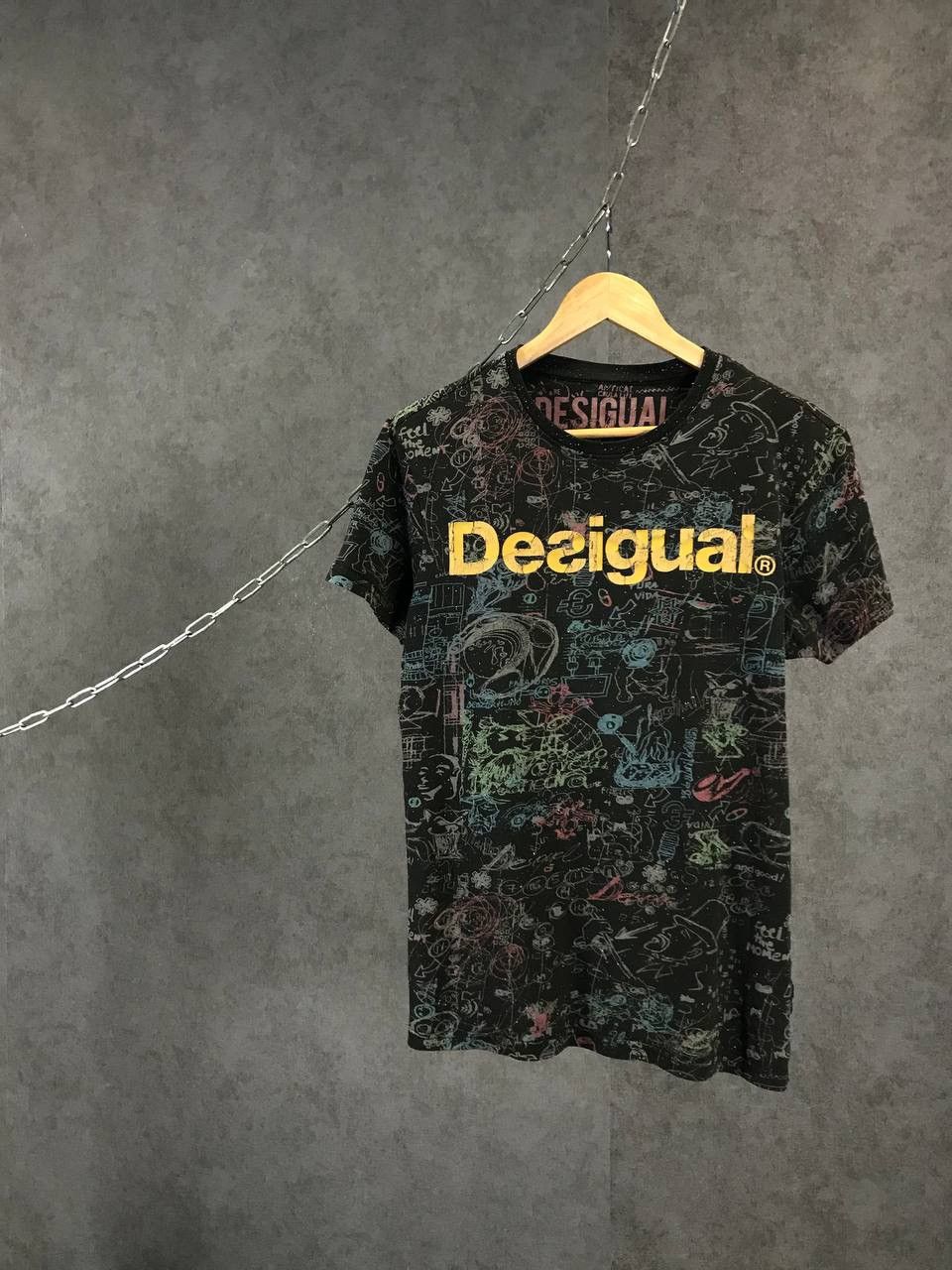 Designer Desigual designer crazy art tee Size US S / EU 44-46 / 1 - 1 Thumbnail