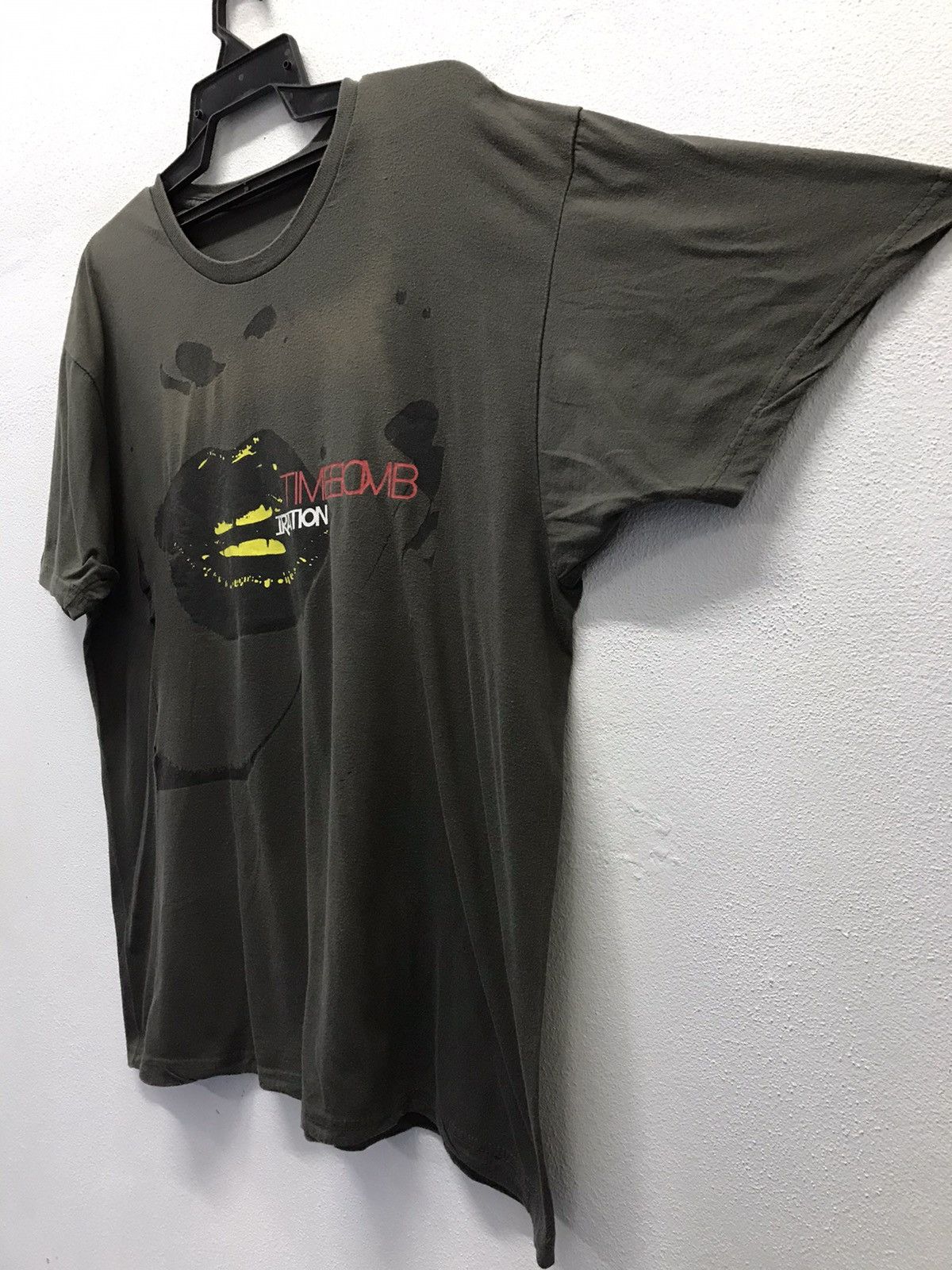 Band Tees × Vintage Vintage TimeBomb Iration Shirt Size US L / EU 52-54 / 3 - 4 Thumbnail