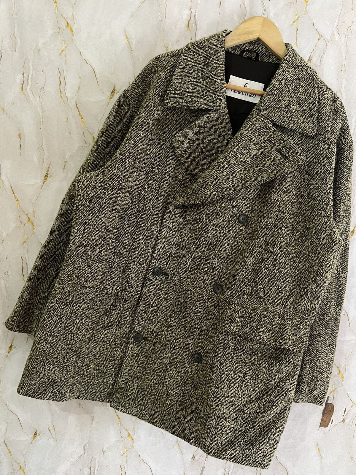 70s CERRUTI 1881 ITALY 本国企画 SILK WO JKT Cerruti 1881 Vintage 80s Blazer in Beige Silk, Supplied With